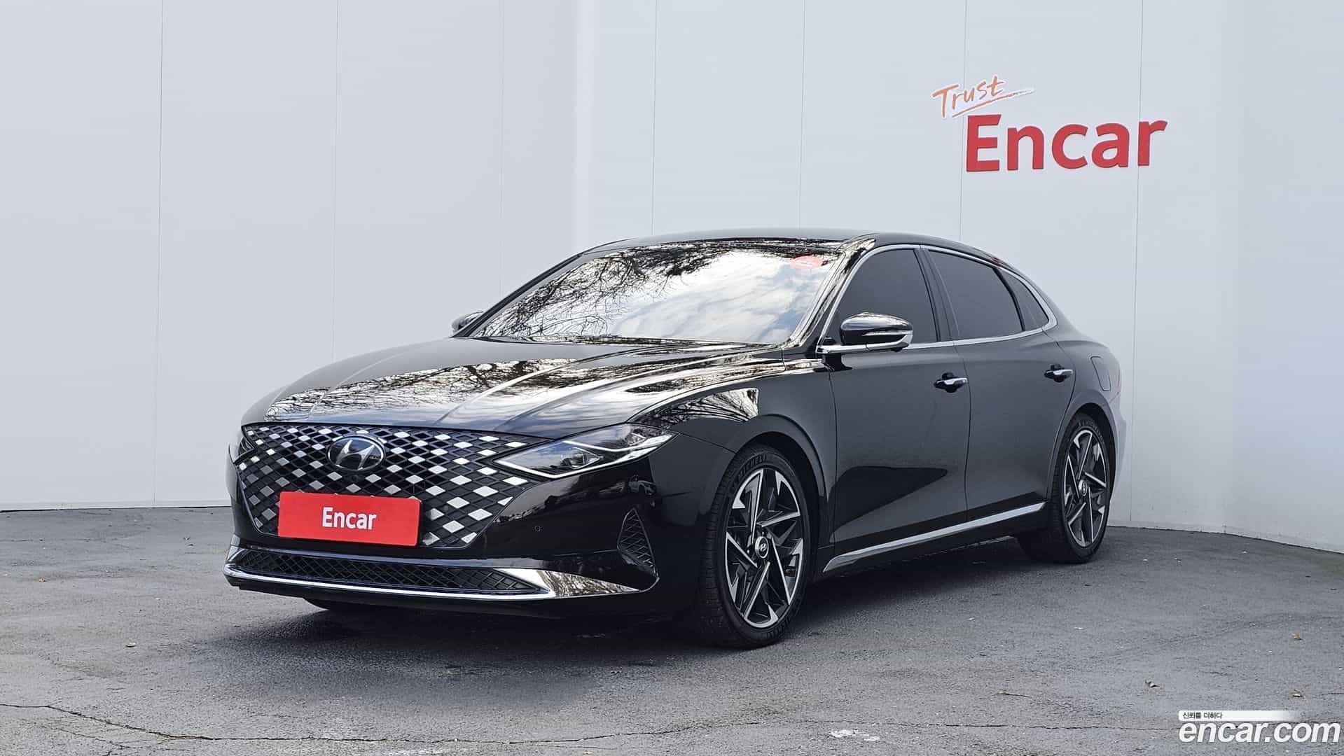Grandeur Hyundai 2020.5-OUTER-001