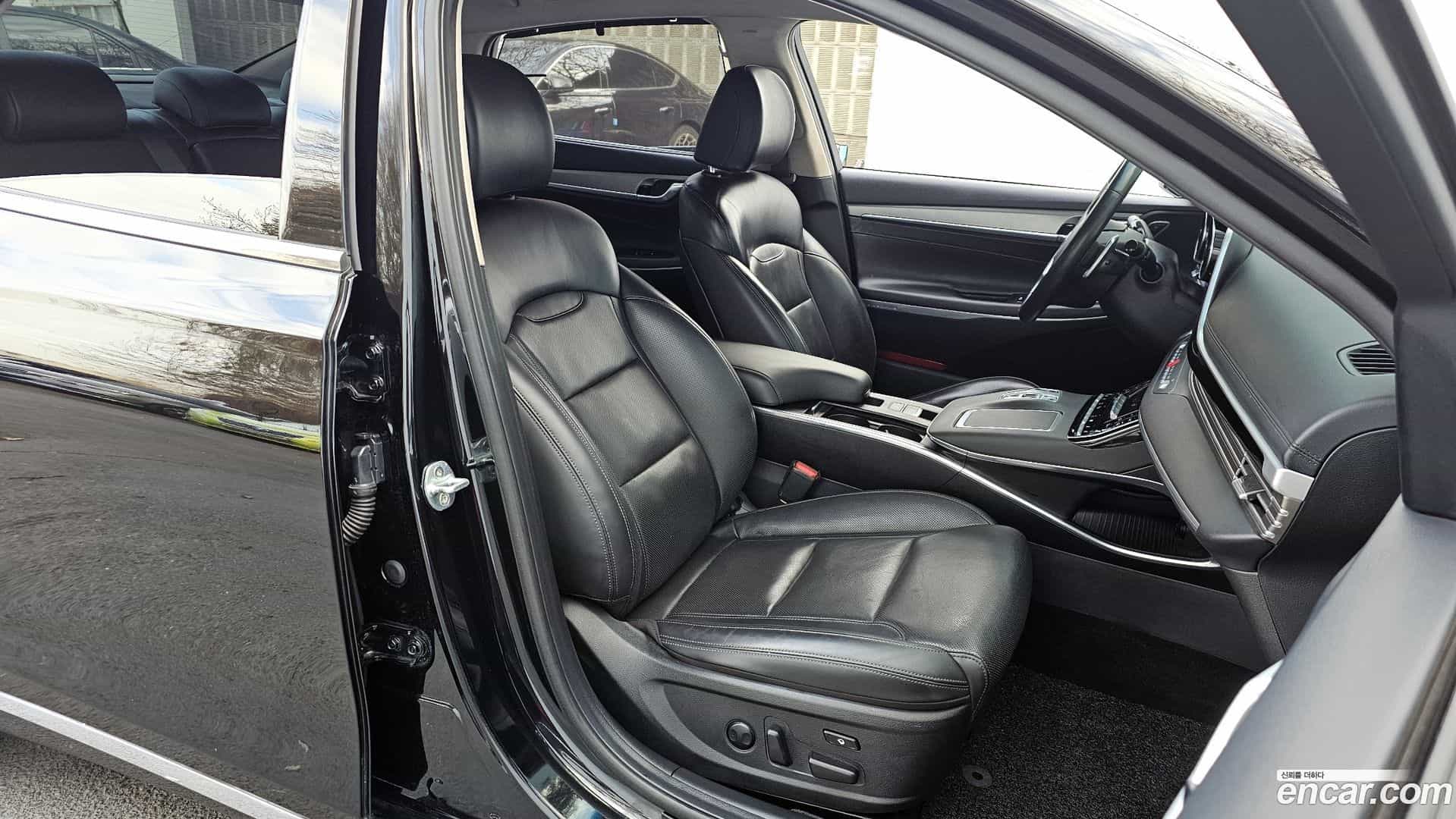 Grandeur Hyundai 2020.5-INNER-010