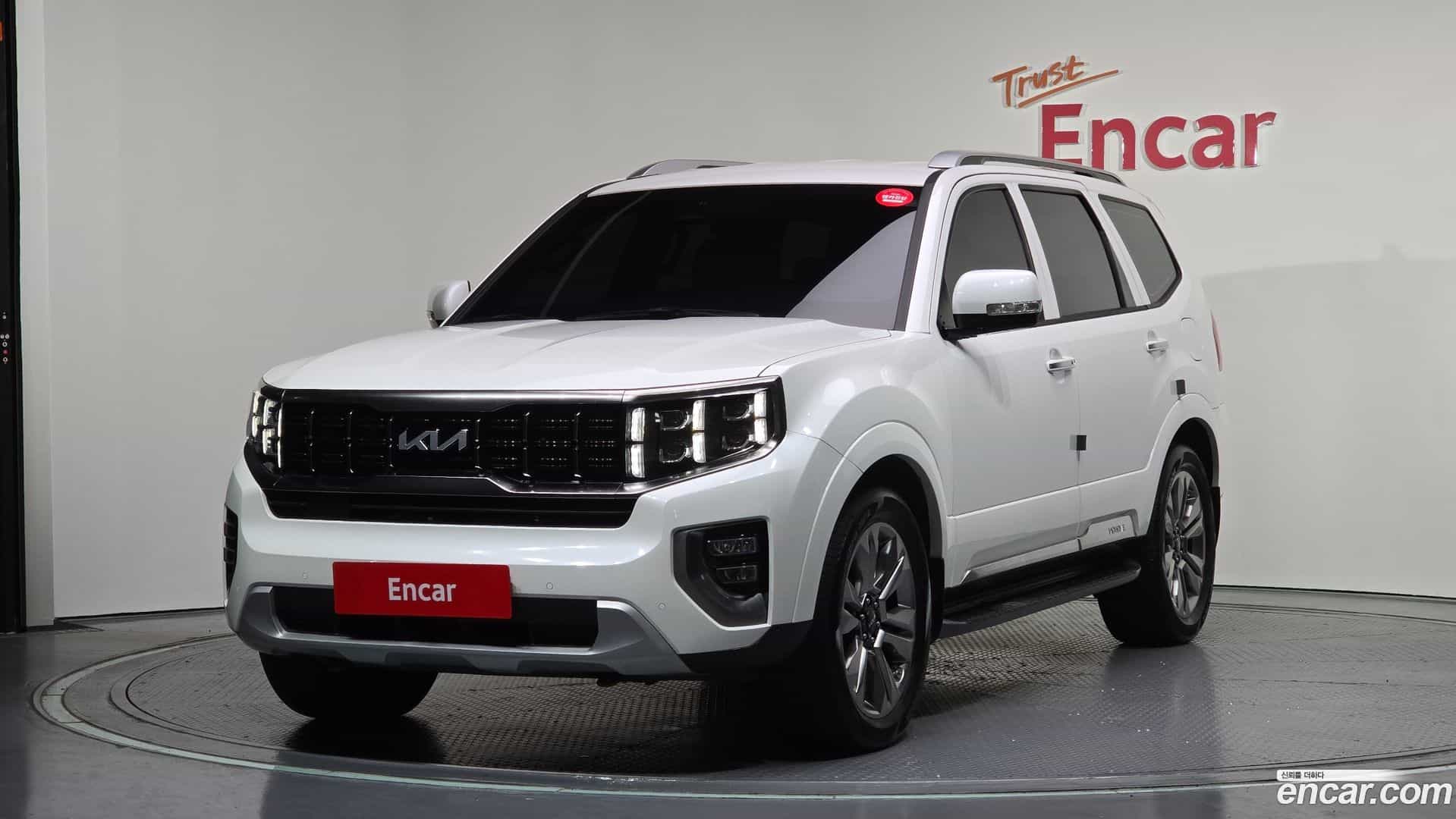 Mohave Kia 2023.10-OUTER-001
