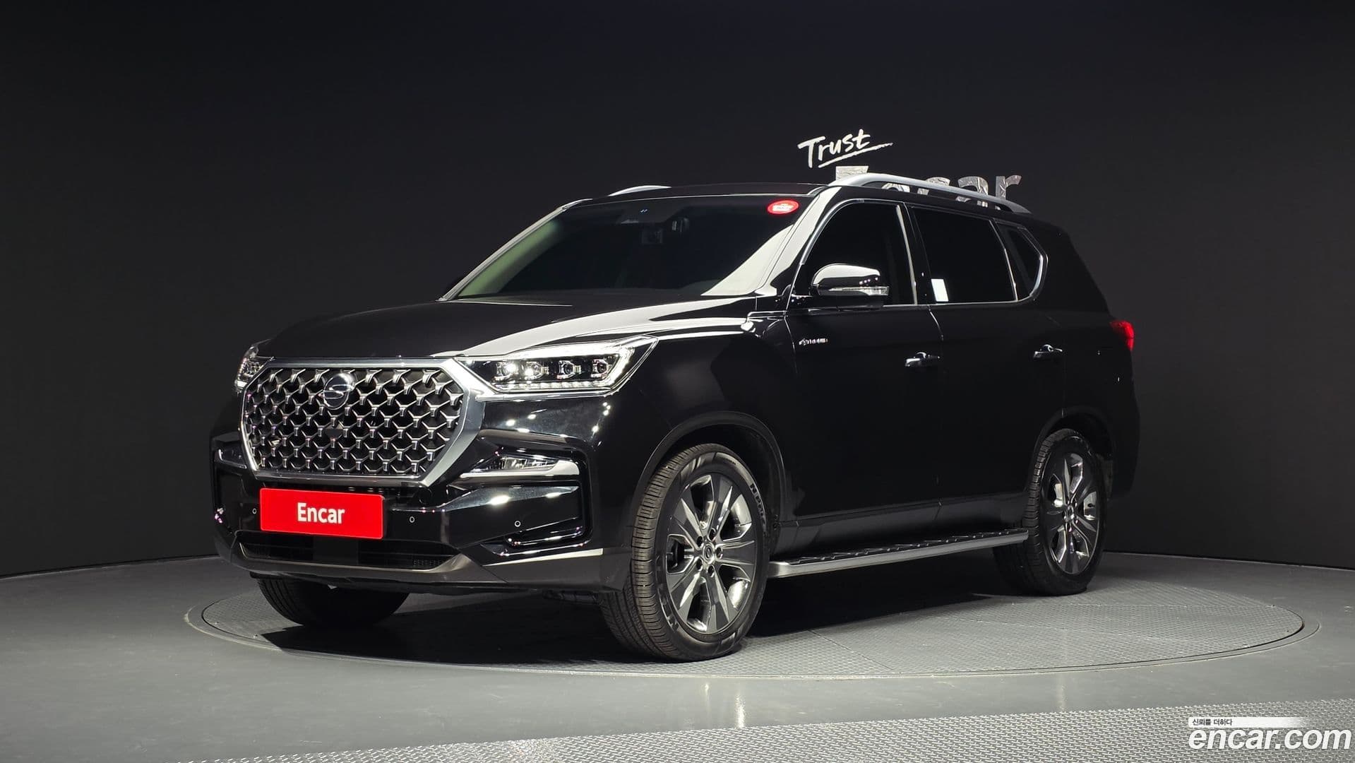 Main__Slider__Photo:Rexton KG Mobility 2023.1-0
