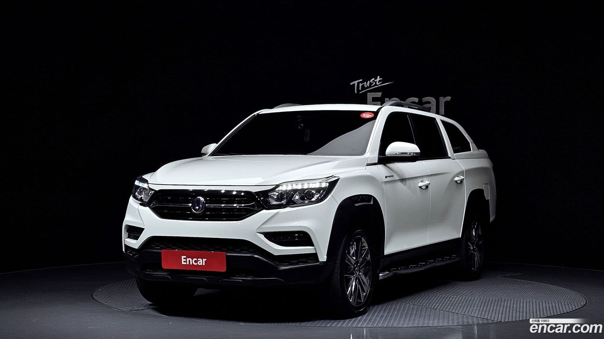 Main__Slider__Photo:Rexton KG Mobility 2019.11-0