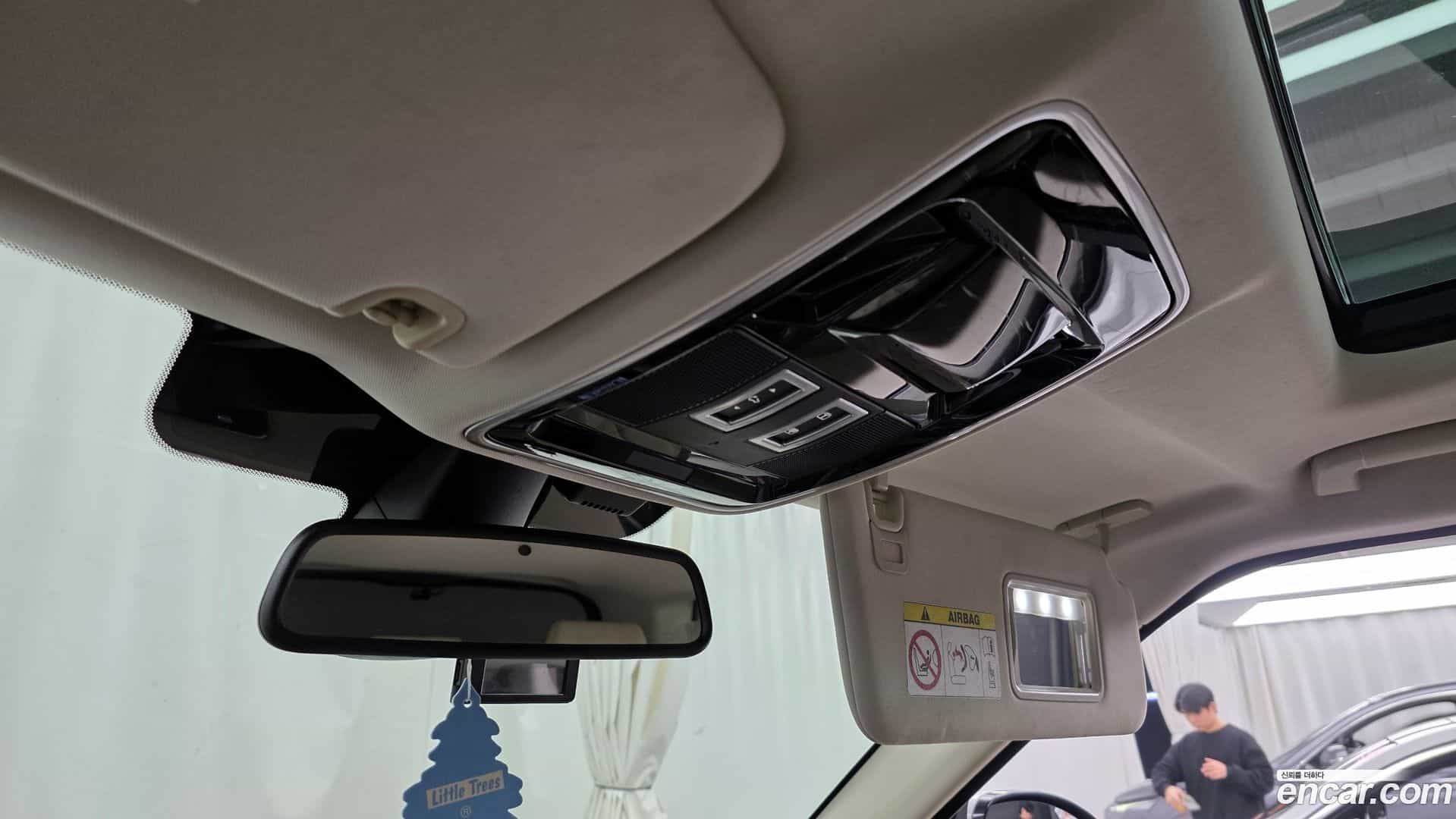 Range Rover Sport Land Rover 2015.9-OPTION-021
