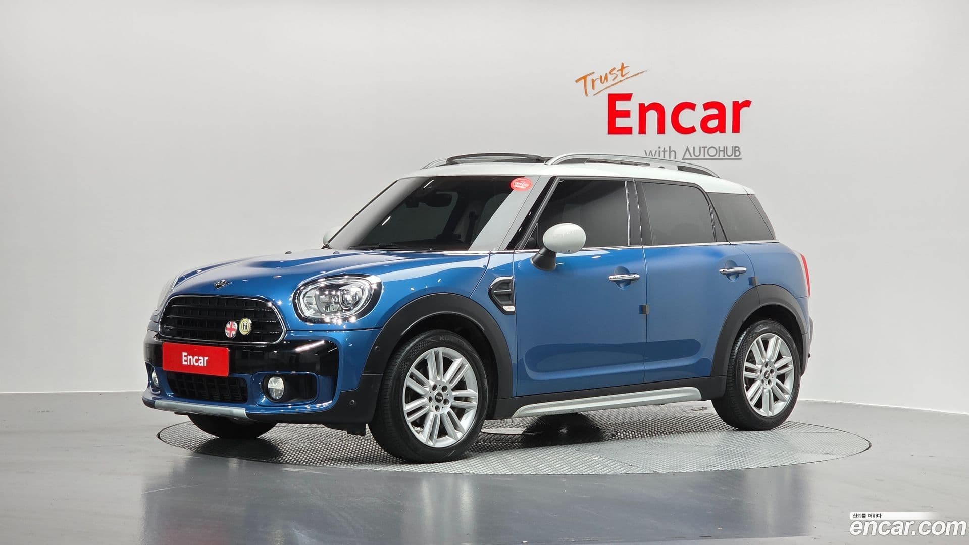 Main__Slider__Photo:Countryman Mini 2019.4-0