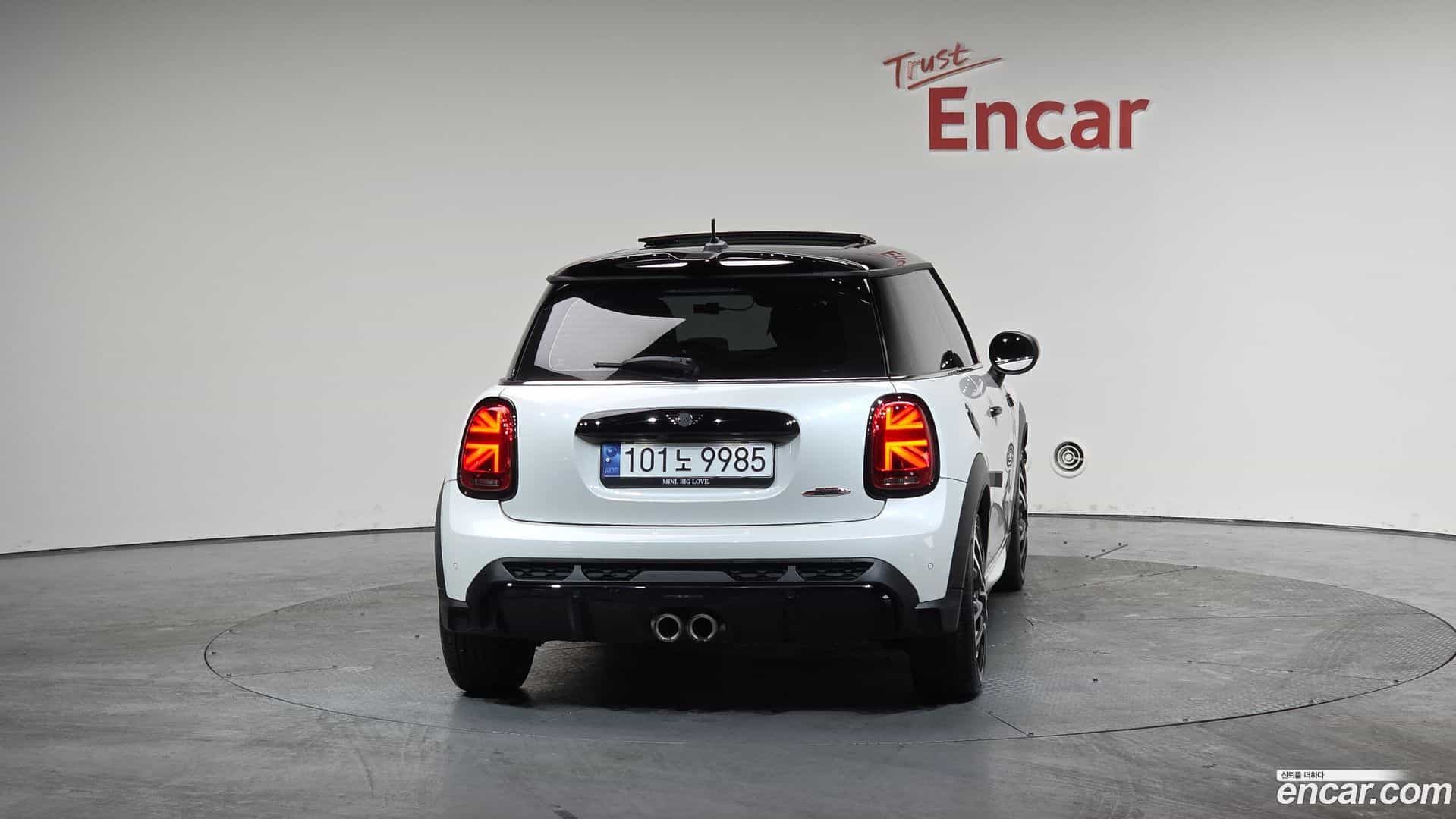 Cooper Mini 2024.2-OUTER-004