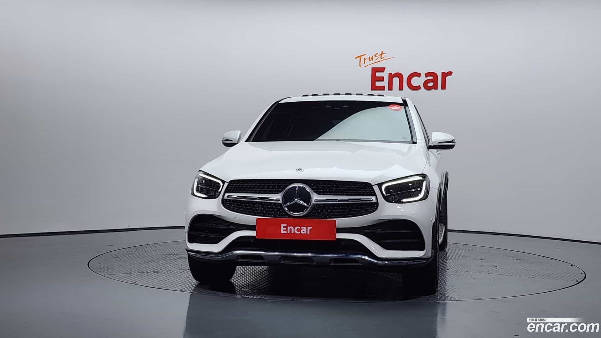 GLC-Class Mercedes-Benz 2020.1-OUTER-003