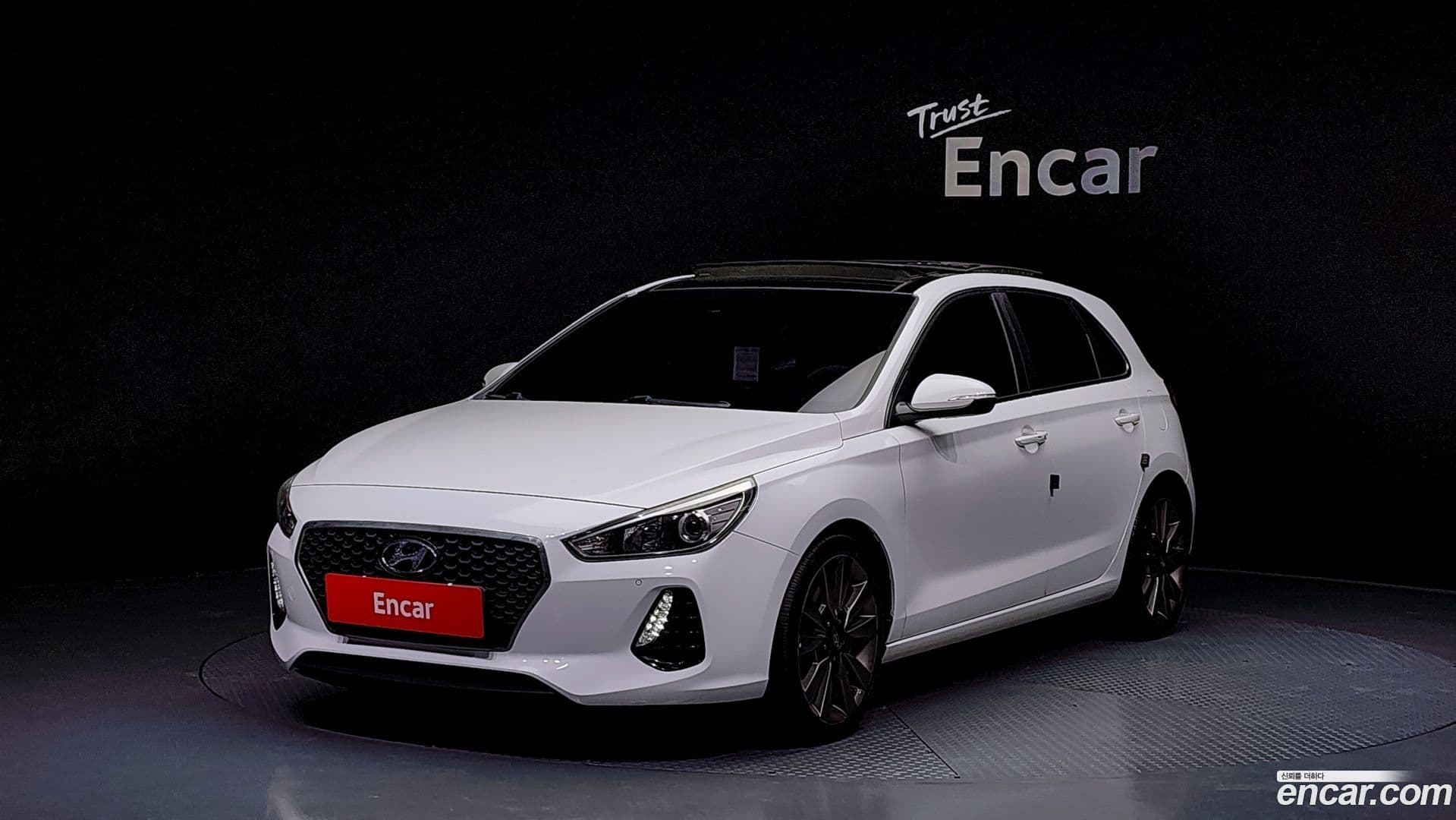 Main__Slider__Photo:i30 Hyundai 2017.11-0