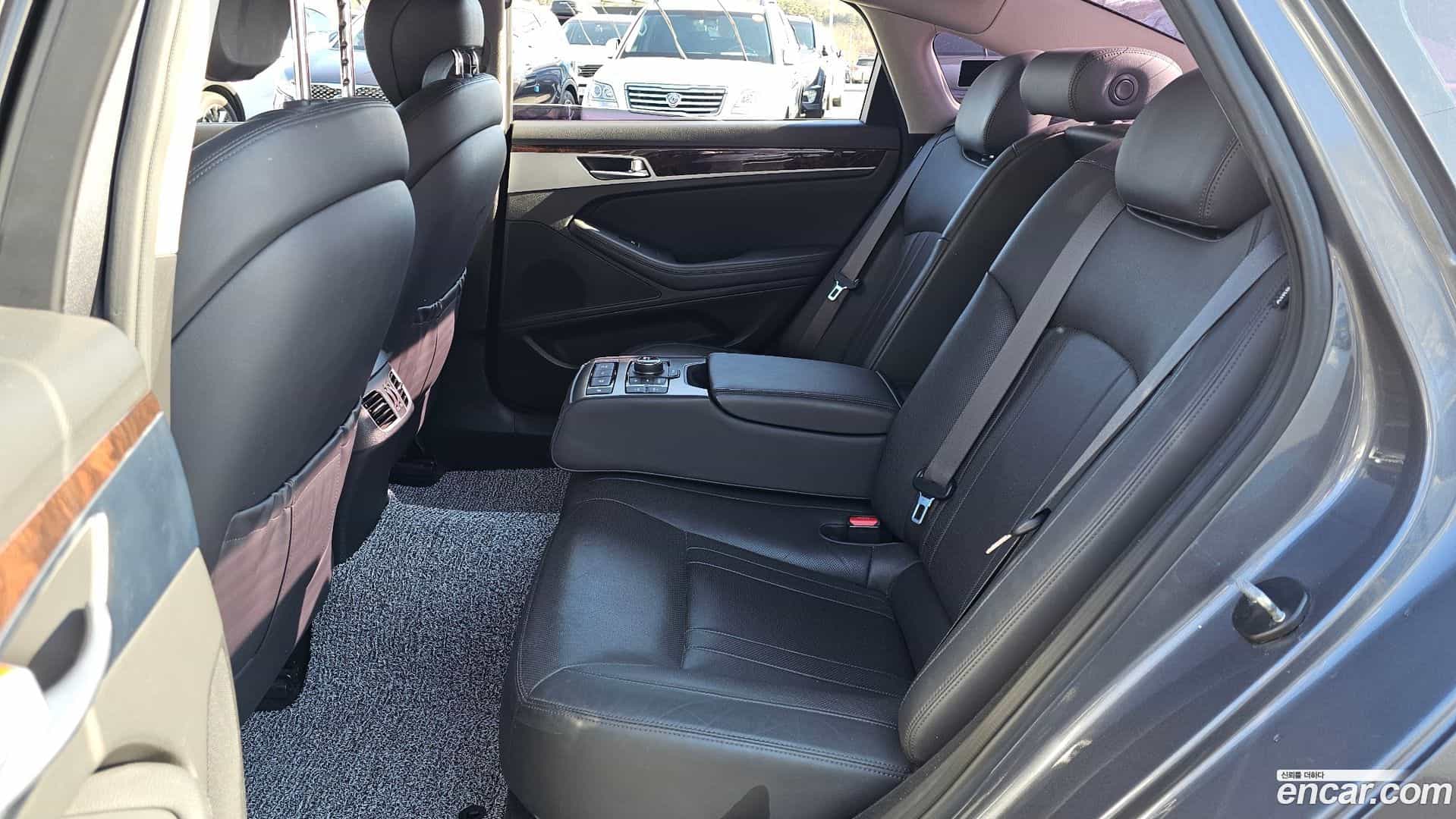 Genesis Hyundai 2016.0-OPTION-016