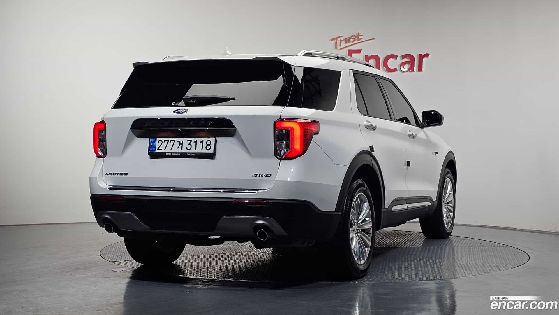 Explorer Ford 2022.11-OUTER-002