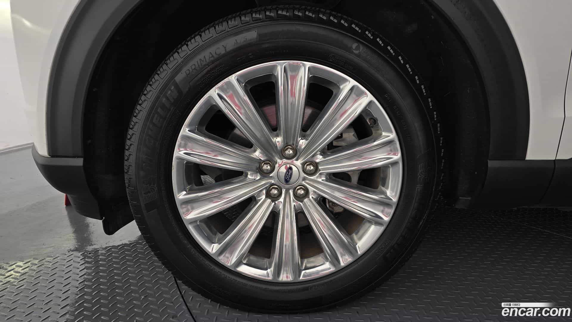Explorer Ford 2022.11-OUTER-005