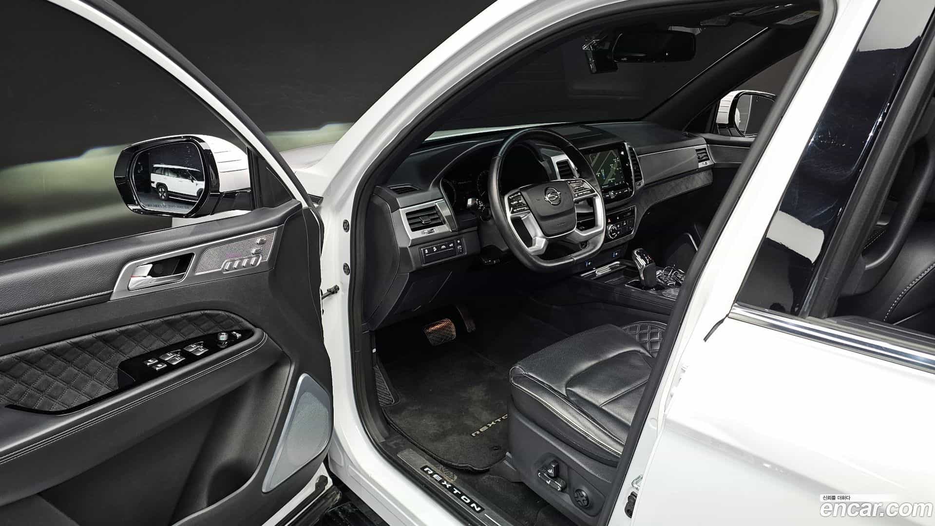 Rexton KG Mobility 2021.3-OPTION-015