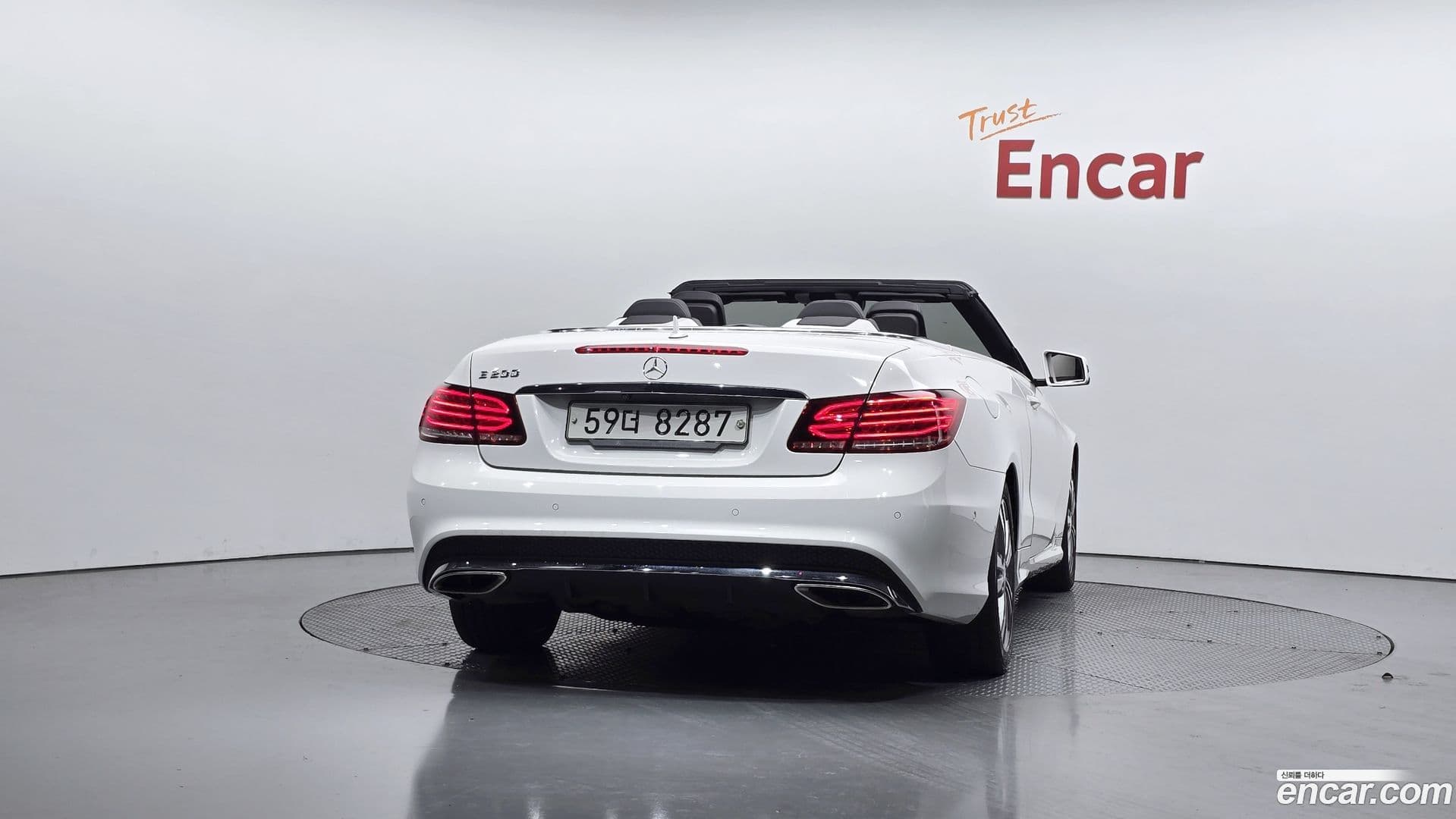 Main__Slider__Photo:E-Class Mercedes-Benz 2016.6-3