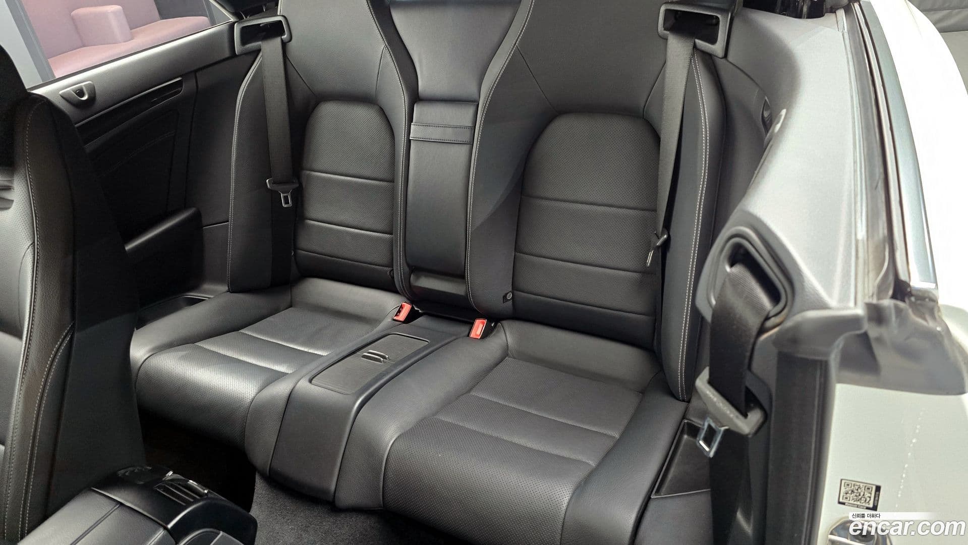Main__Slider__Photo:E-Class Mercedes-Benz 2016.6-11