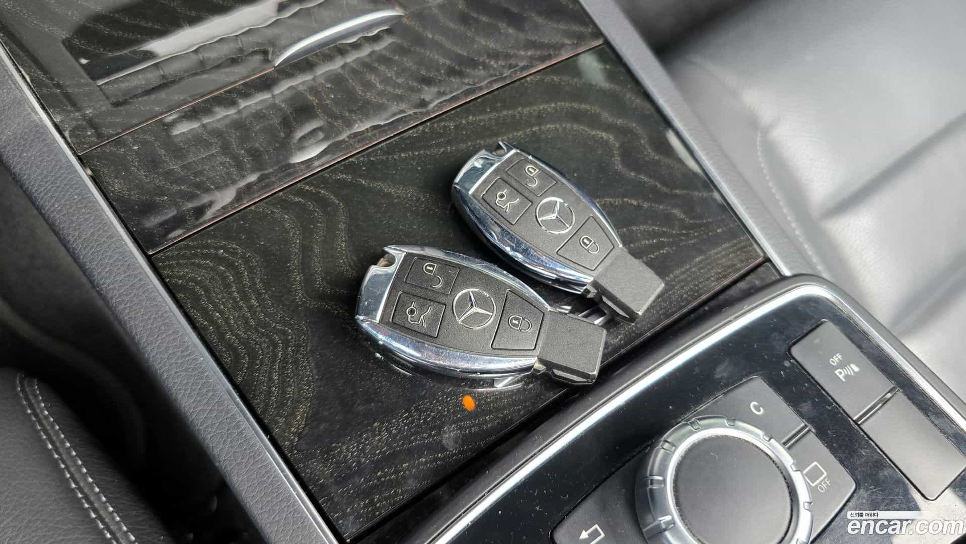 E-Class Mercedes-Benz 2016.6-OPTION-021