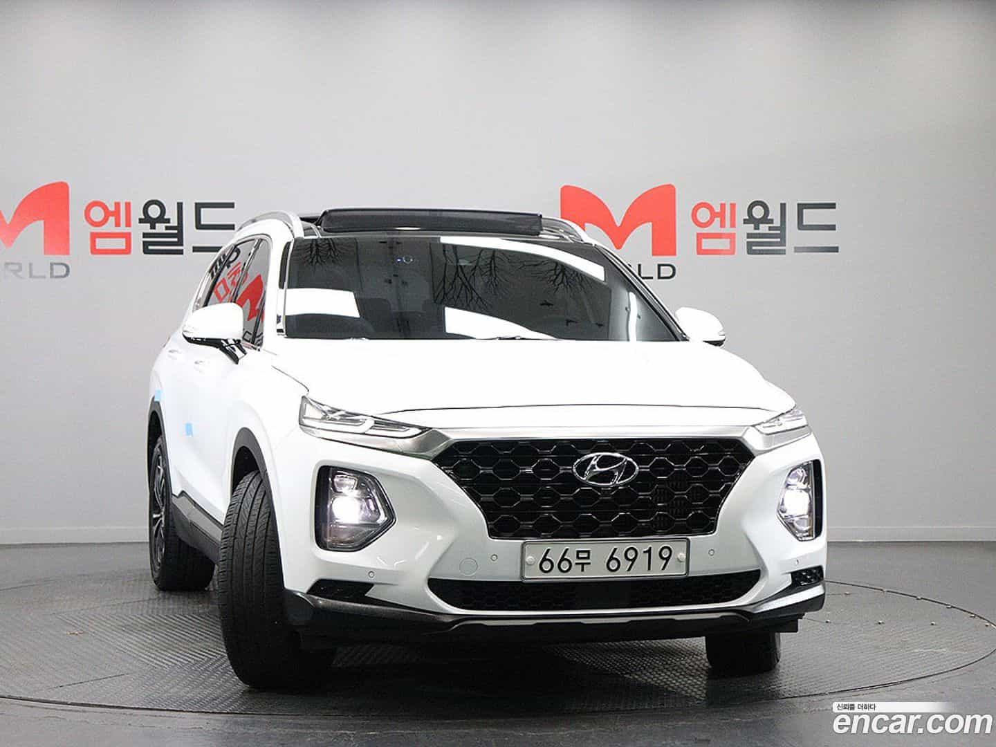 Santafe Hyundai 2018.8-OUTER-002