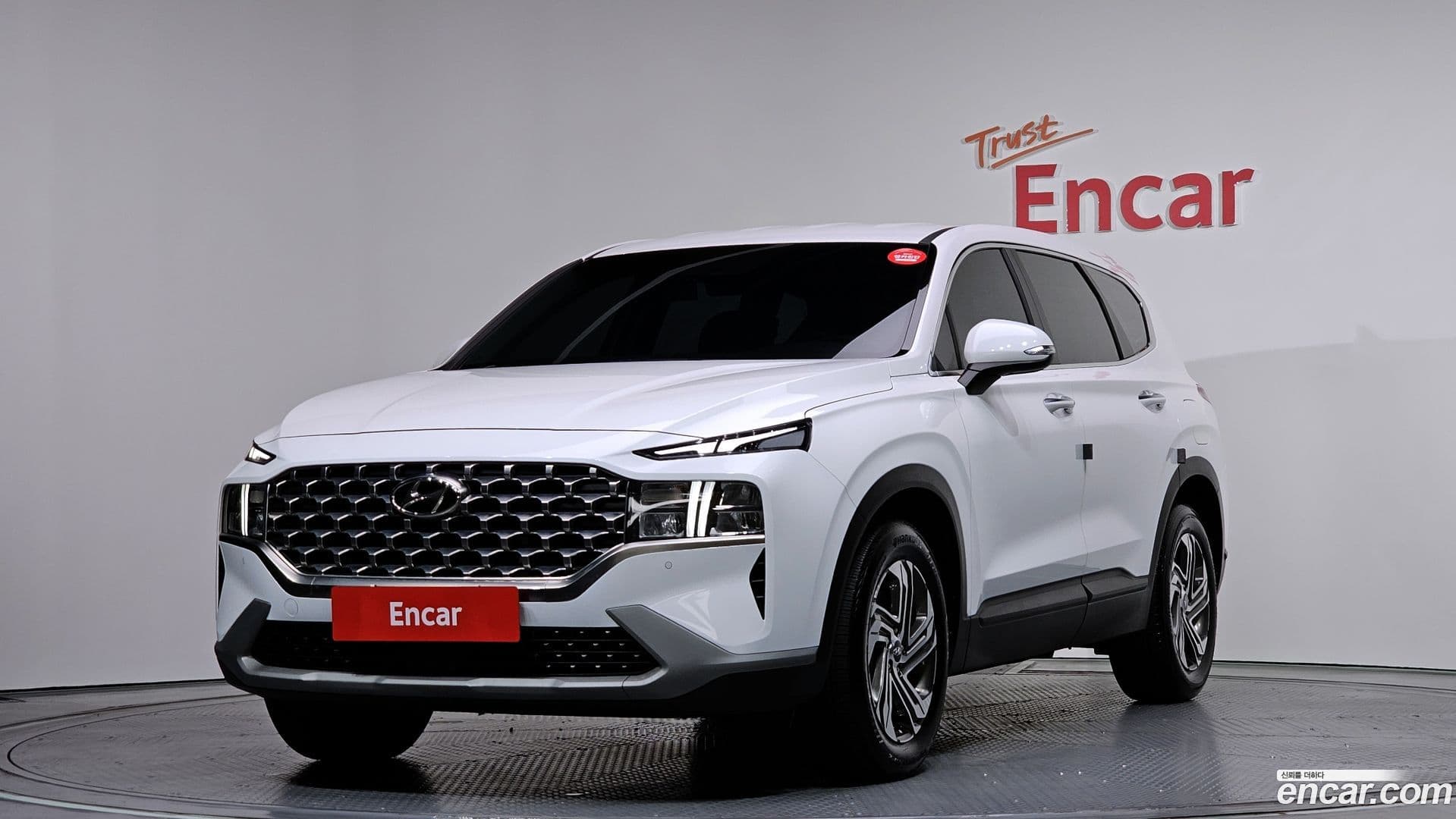 Main__Slider__Photo:Santafe Hyundai 2021.10-0