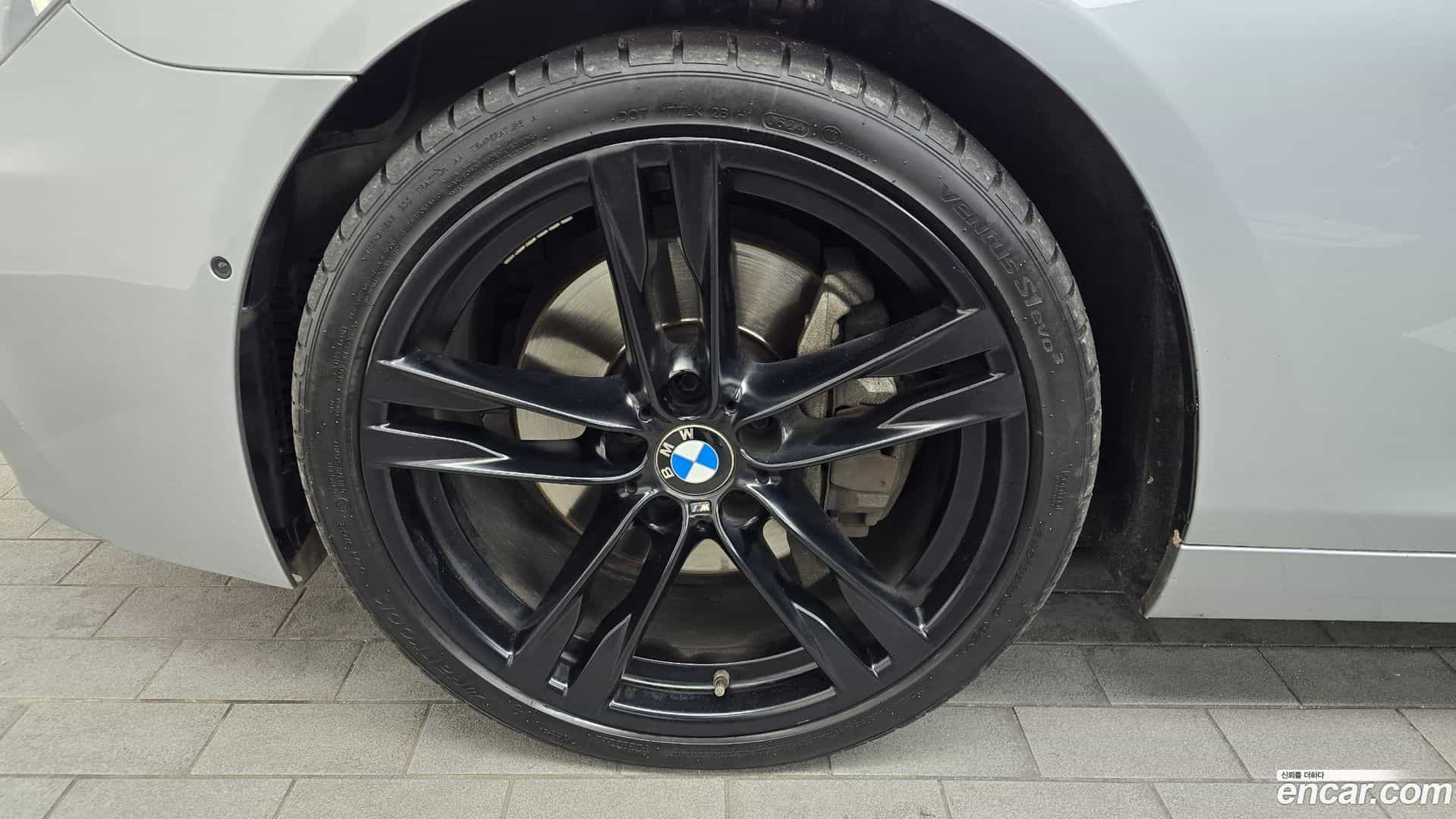 6-Series BMW 2014.9-OUTER-005