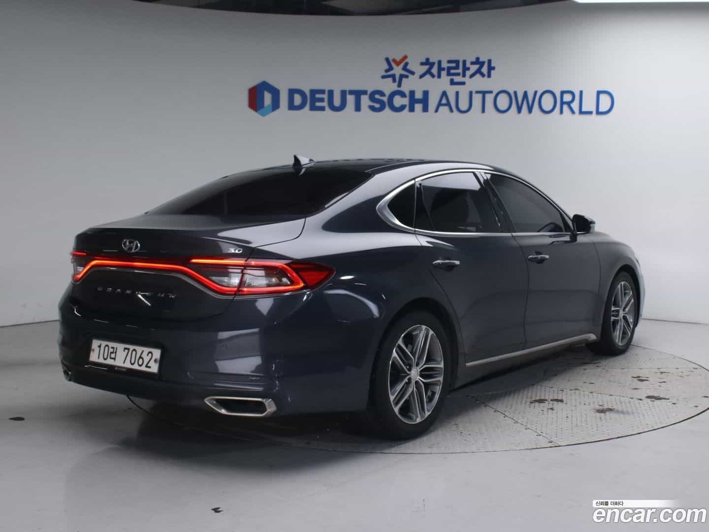 Grandeur Hyundai 2017.6-OUTER-002