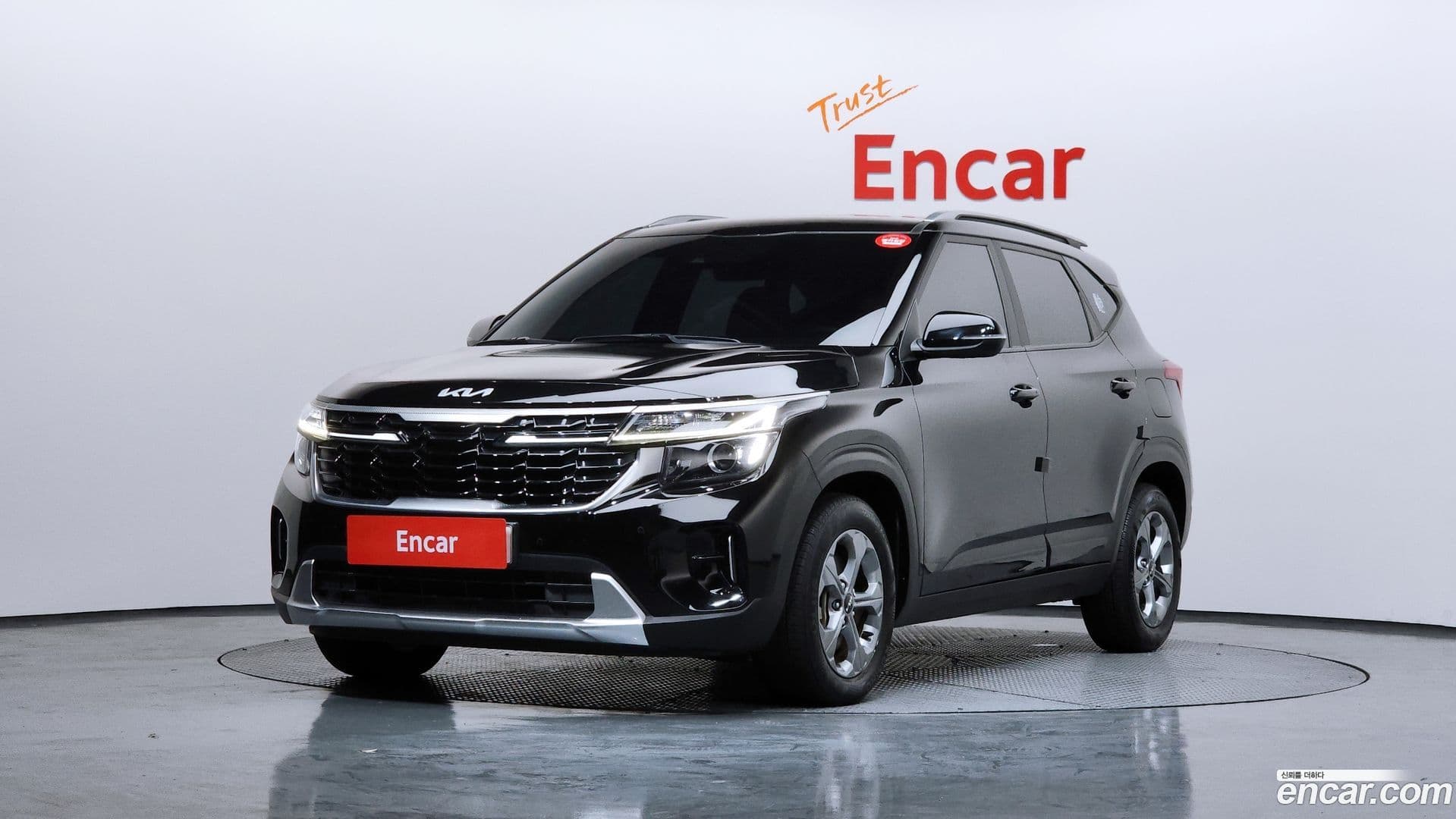 Main__Slider__Photo:Seltos Kia 2023.2-0