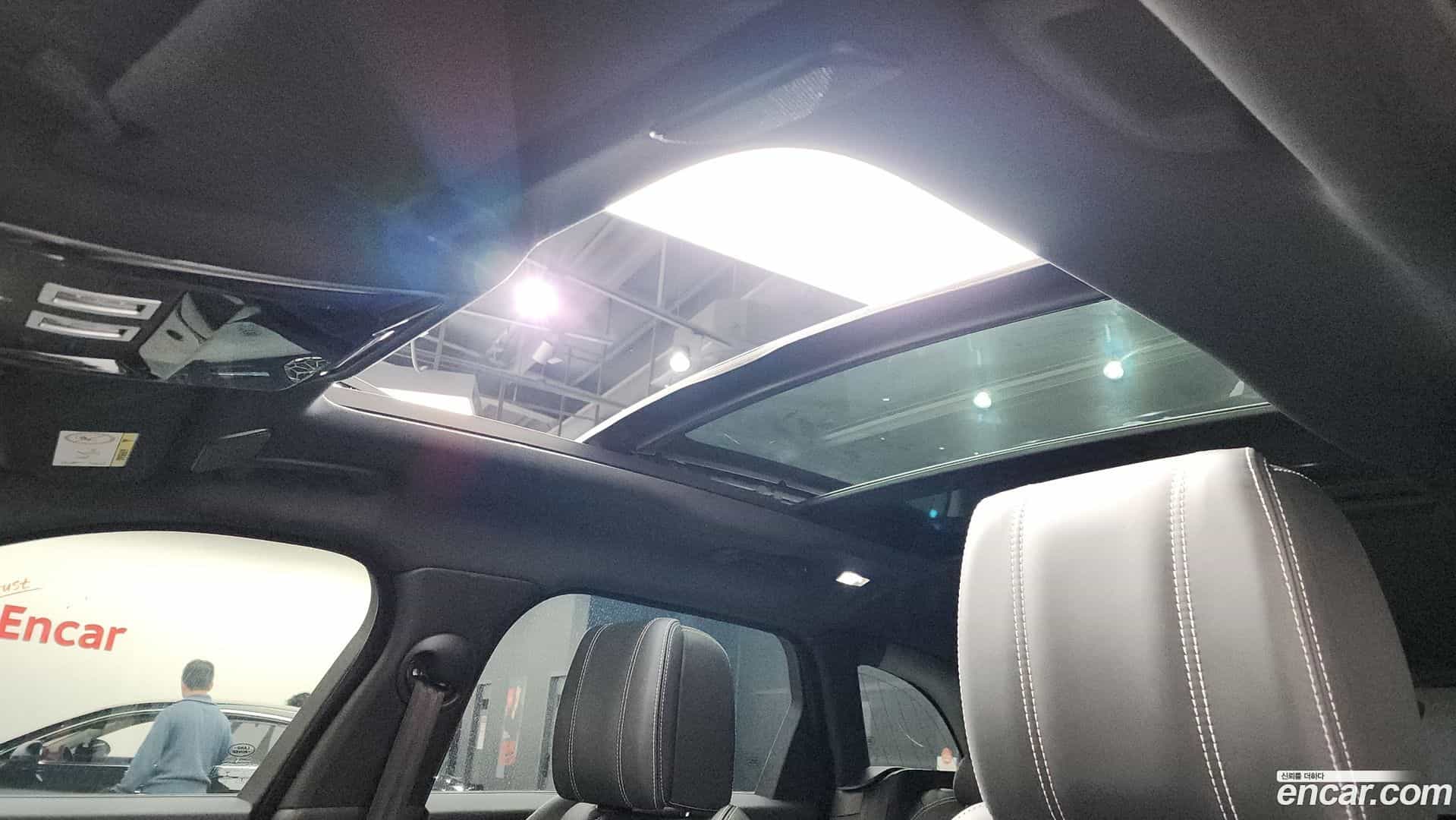 Range Rover Velar Land Rover 2022.8-OPTION-023