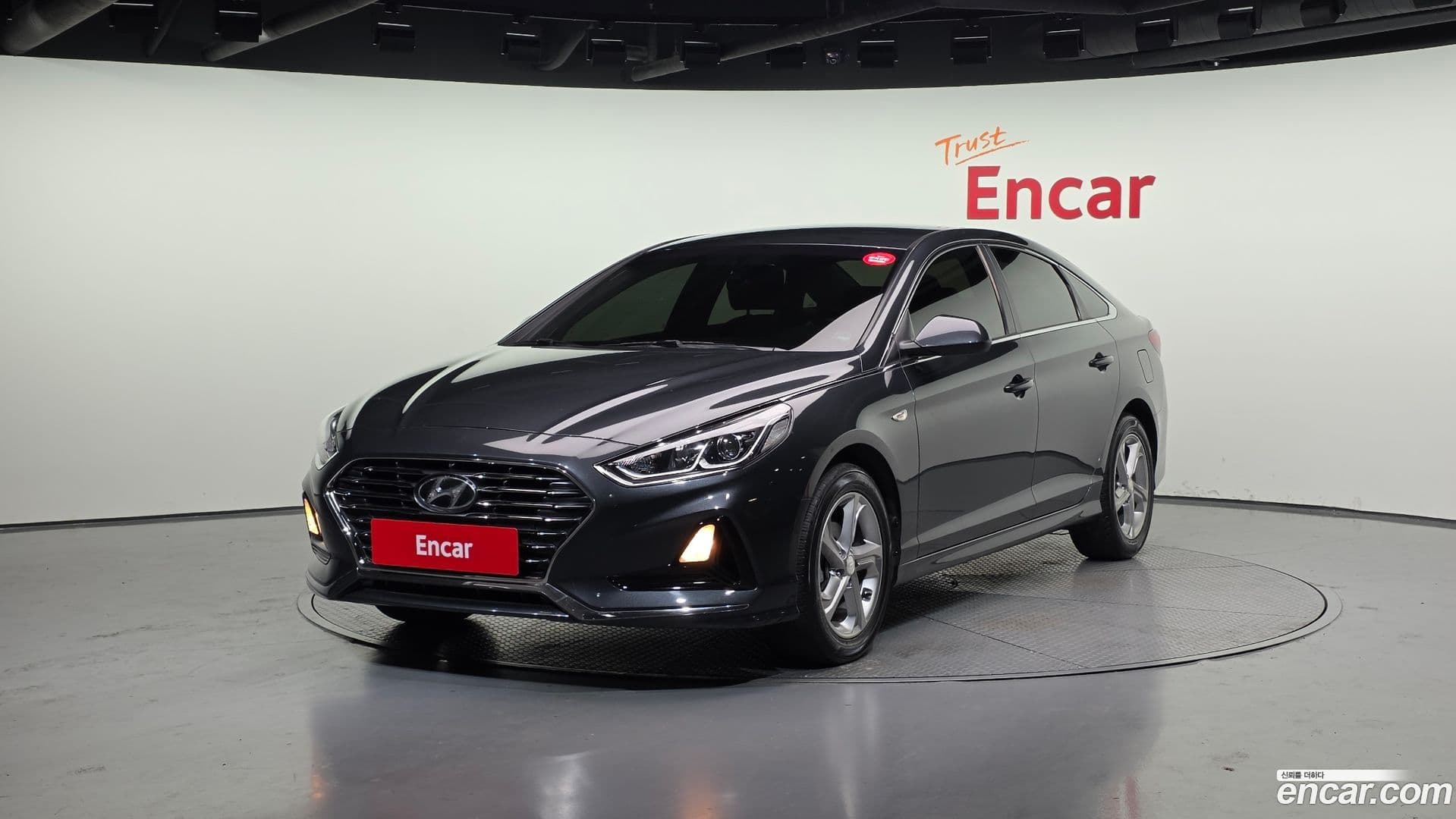 Main__Slider__Photo:Sonata Hyundai 2017.8-0