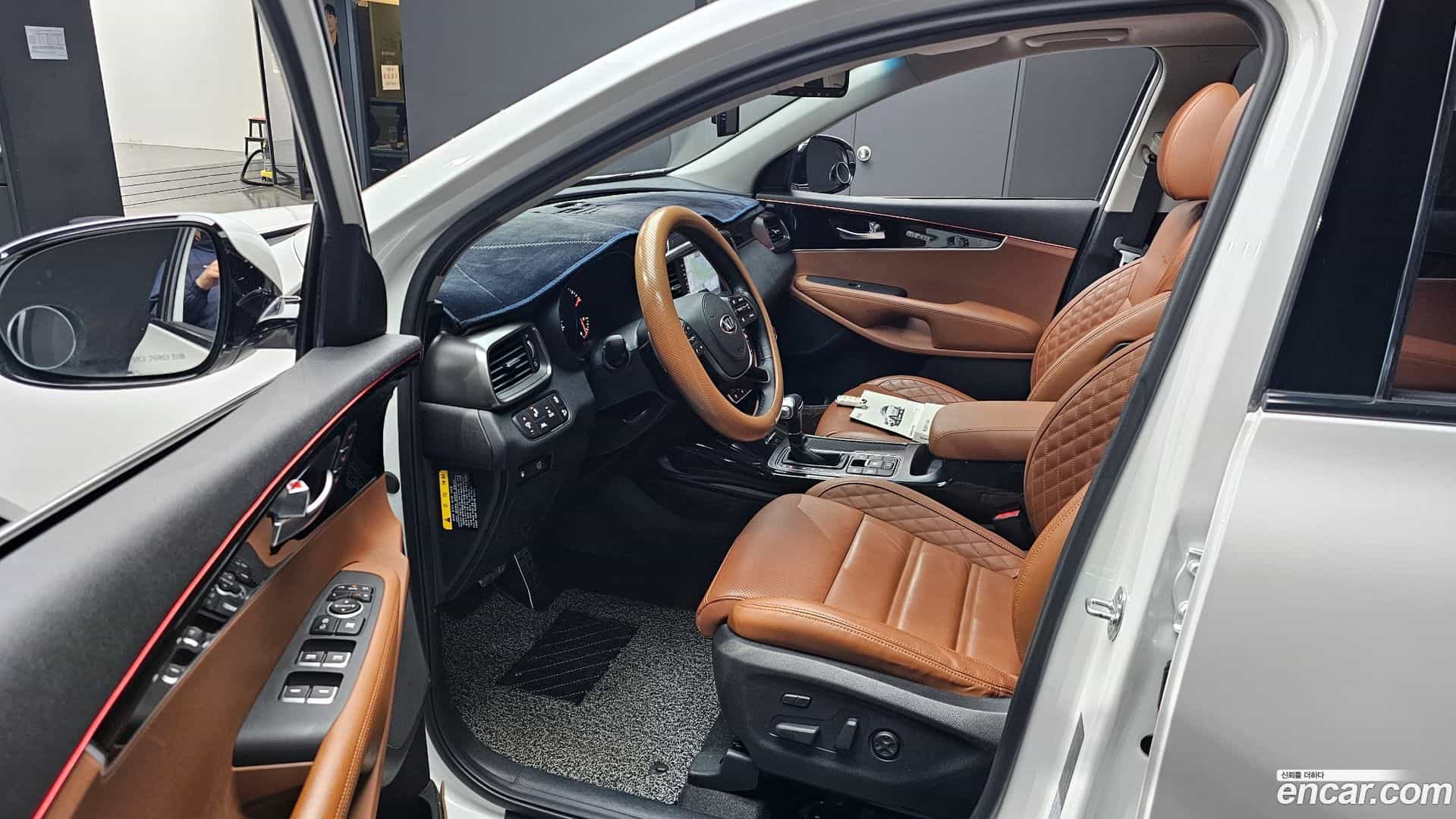 Sorento Kia 2018.6-INNER-010