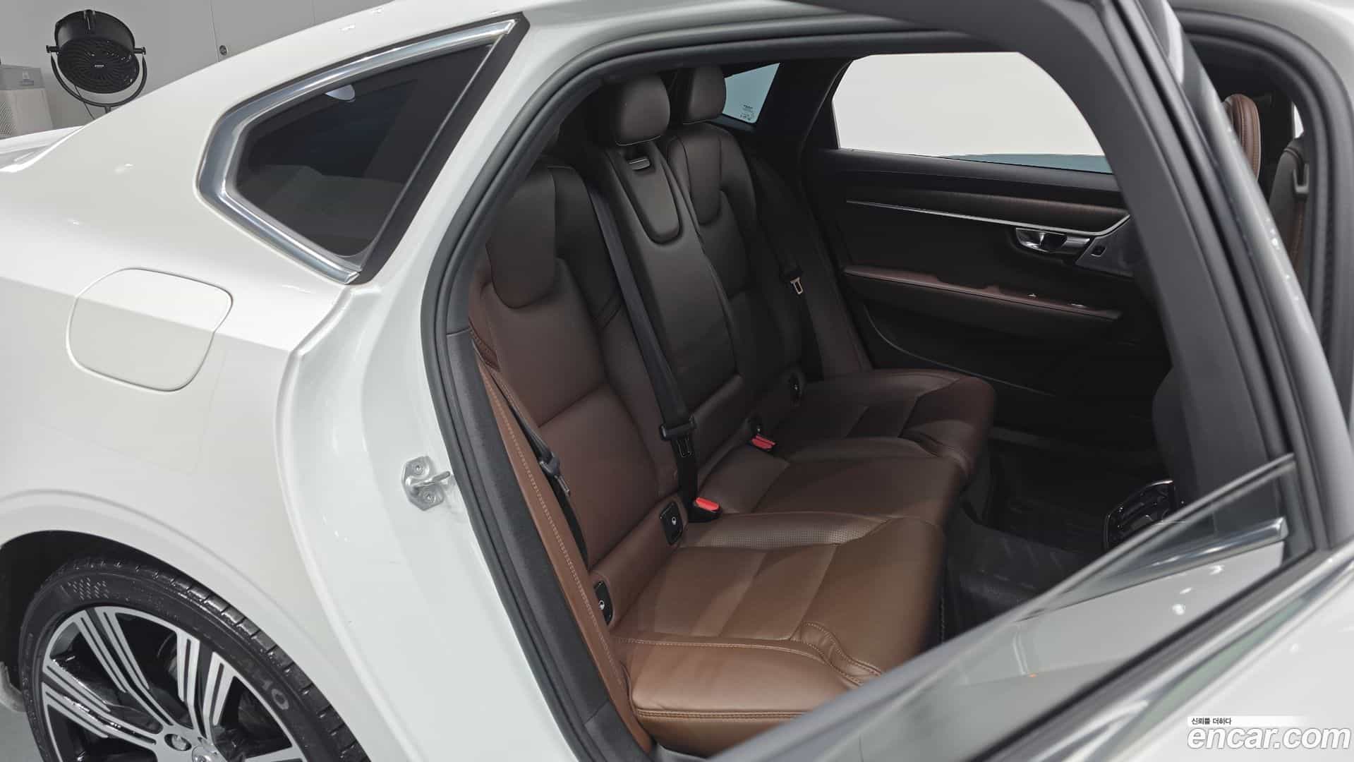 S90 Volvo 2021.6-OPTION-016