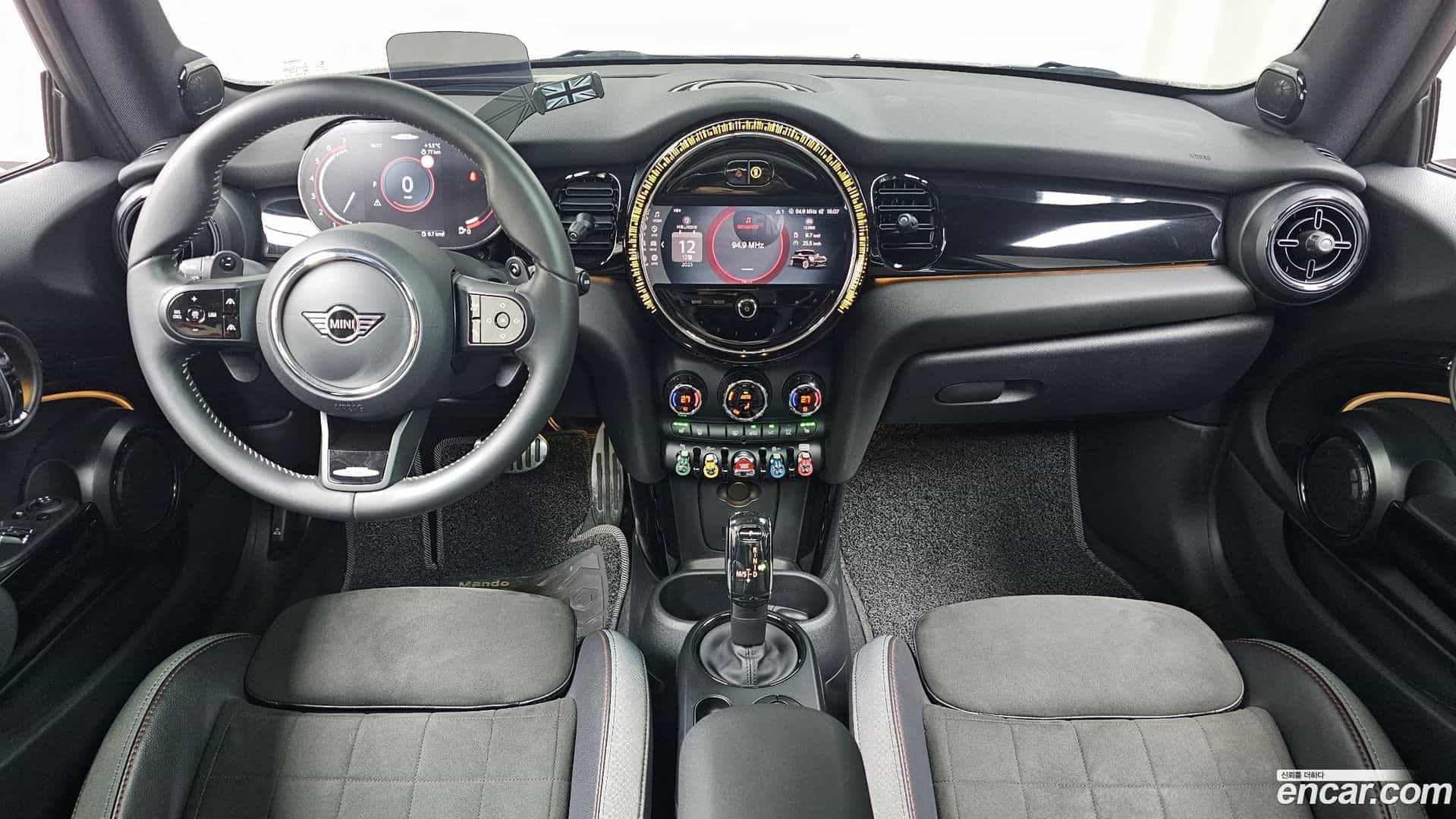 Cooper Mini 2023.1-INNER-007