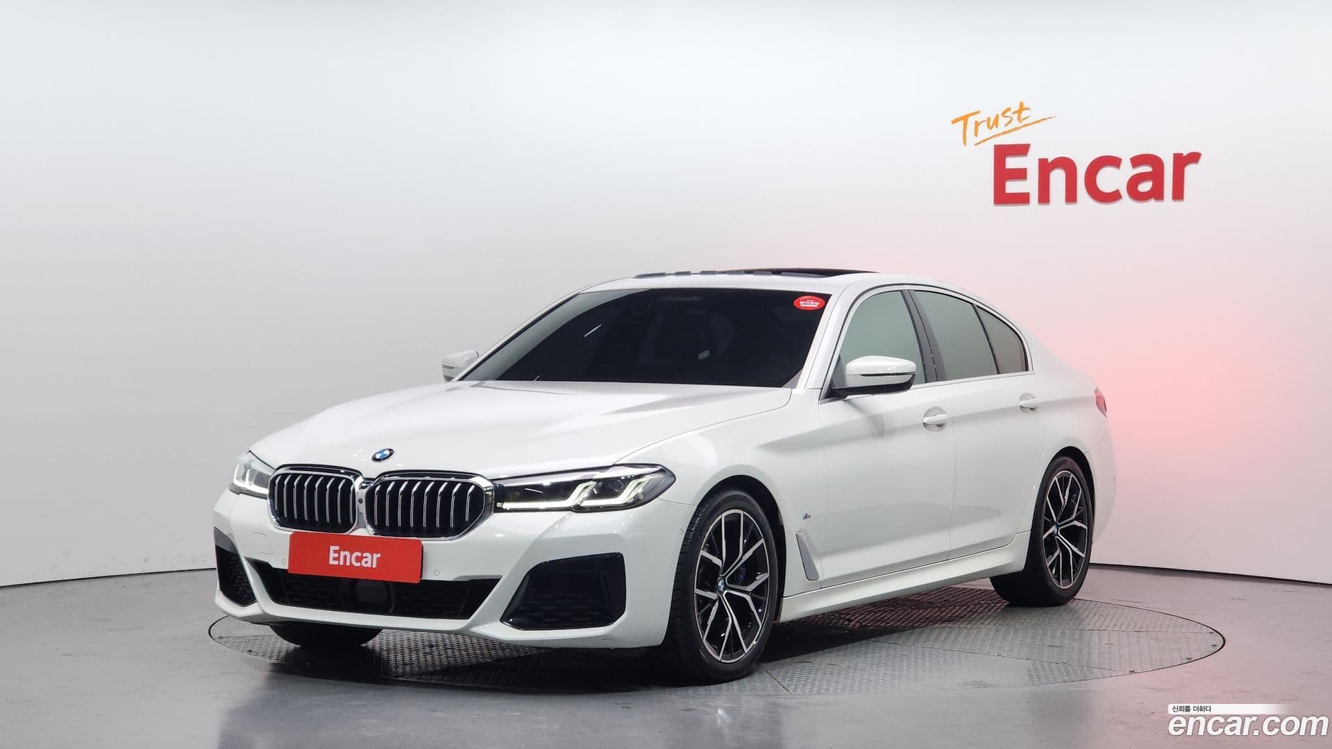 Main__Slider__Photo:5-Series BMW 2021.2-0
