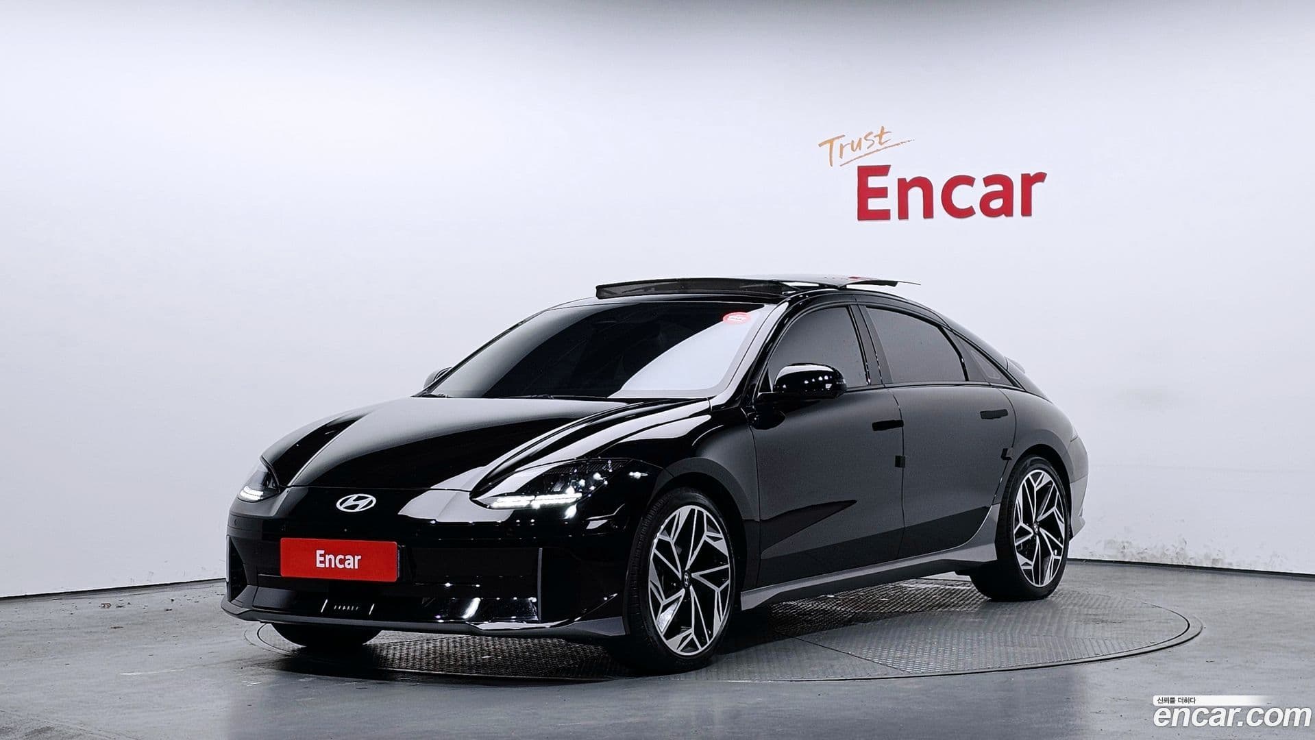 Main__Slider__Photo:Ioniq6 Hyundai 2022.10-0