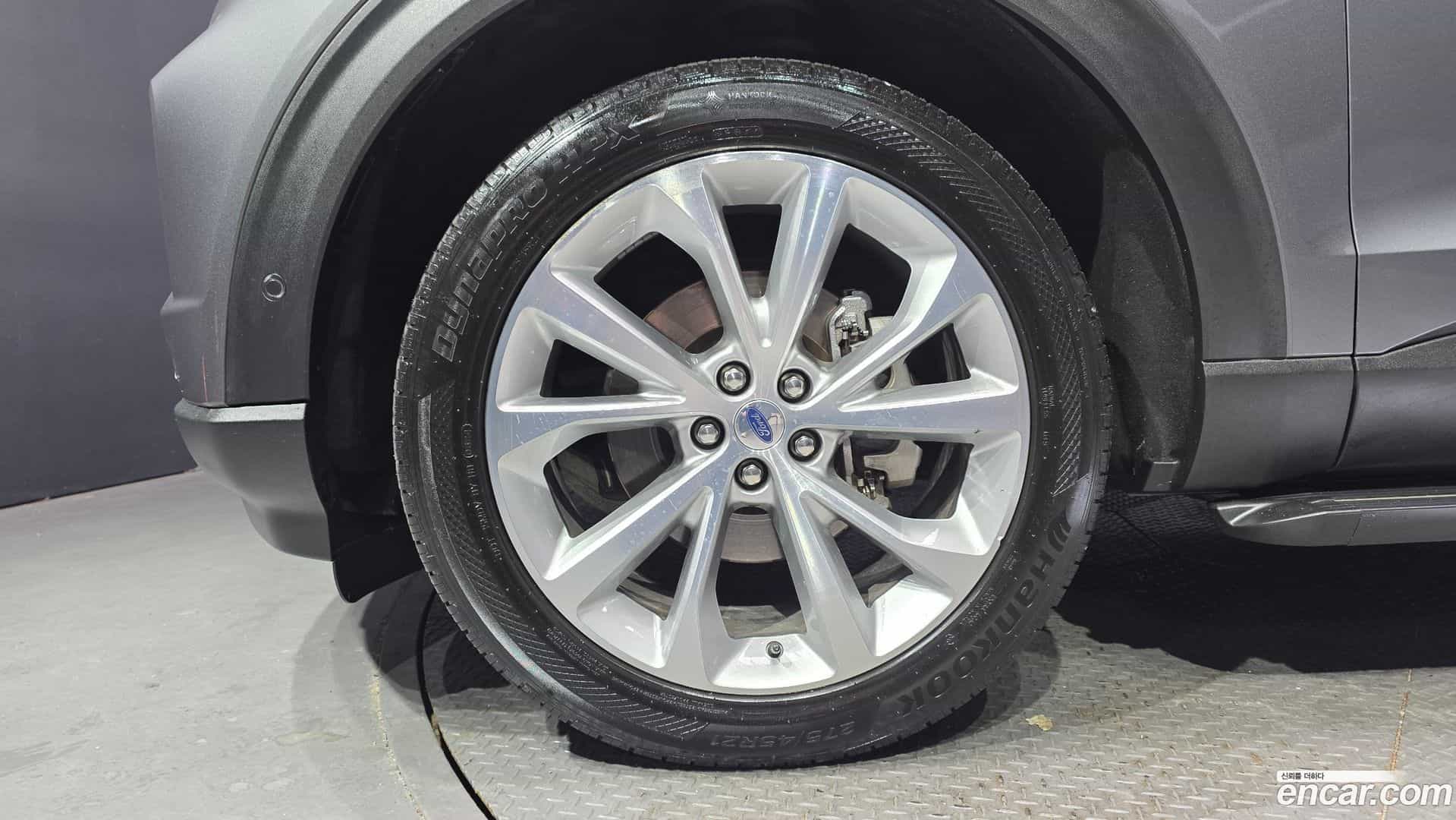 Explorer Ford 2021.11-OUTER-005