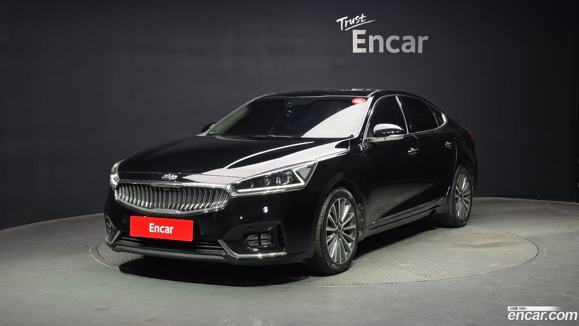 Main__Slider__Photo:K7 Kia 2017.8-0