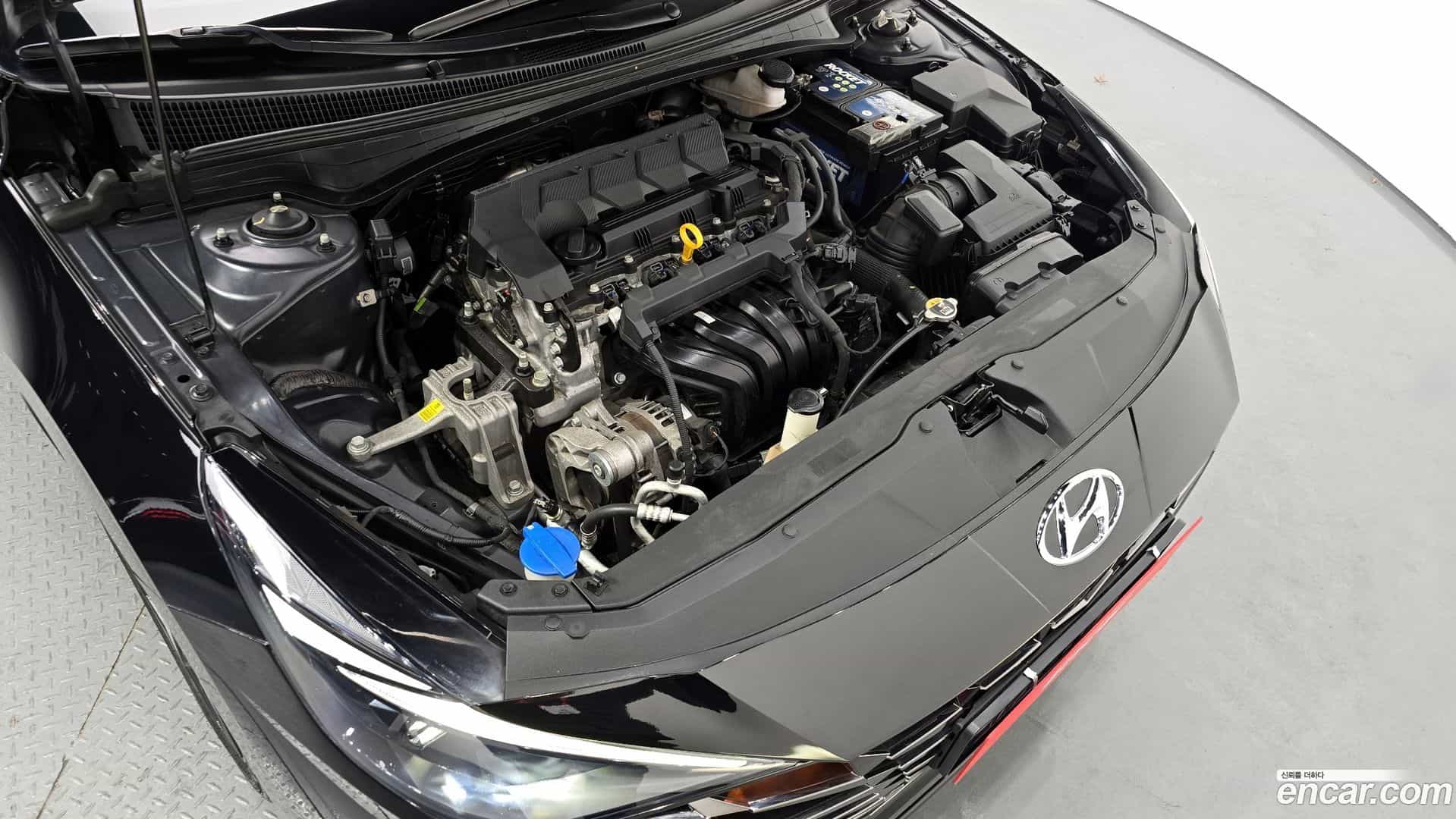 AVANTE Hyundai 2020.4-INNER-006