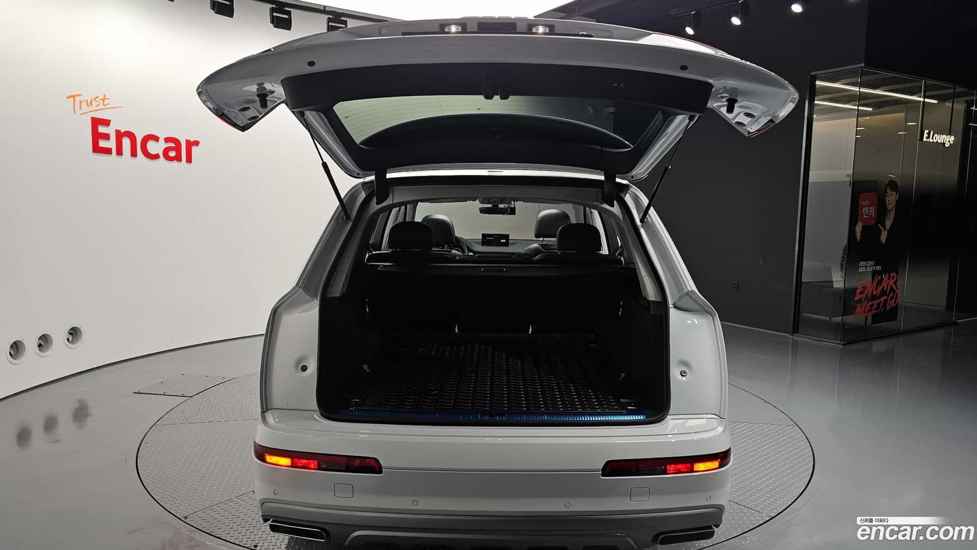 Q7 Audi 2019.8-OPTION-024