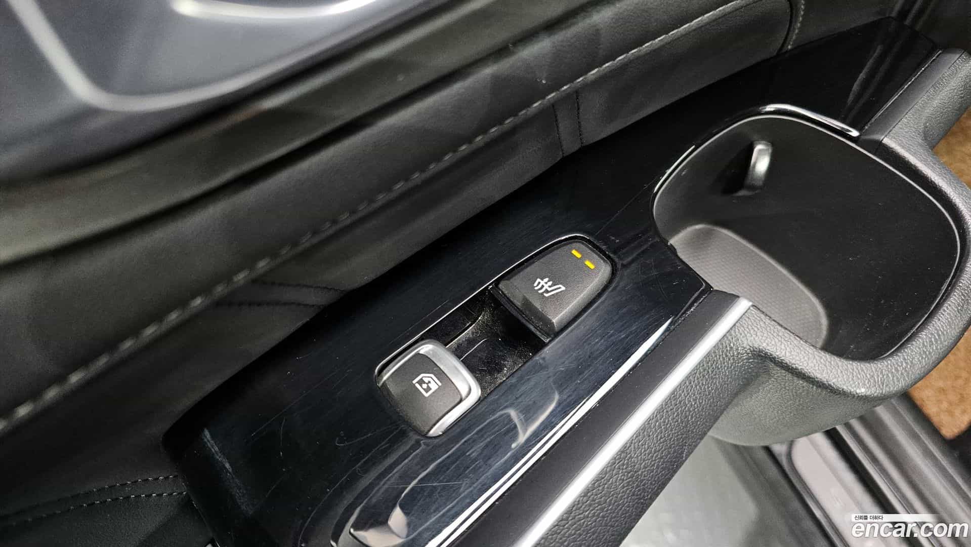Sorento Kia 2020.4-OPTION-023