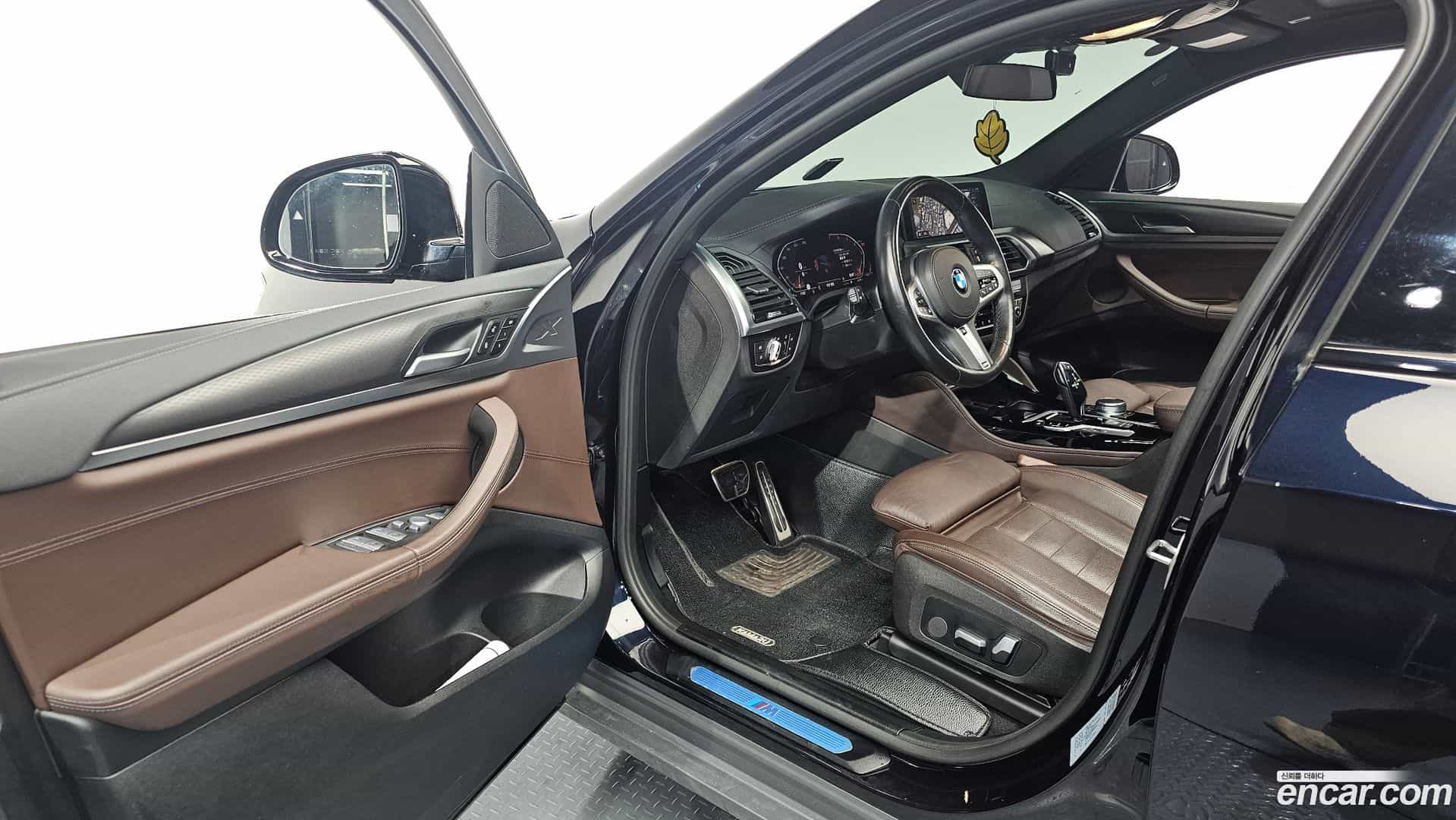 X4 BMW 2021.9-INNER-010
