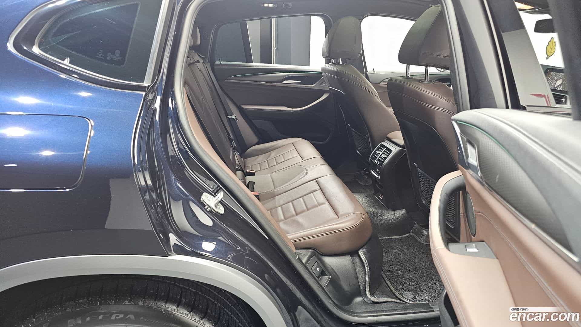 X4 BMW 2021.9-OPTION-016