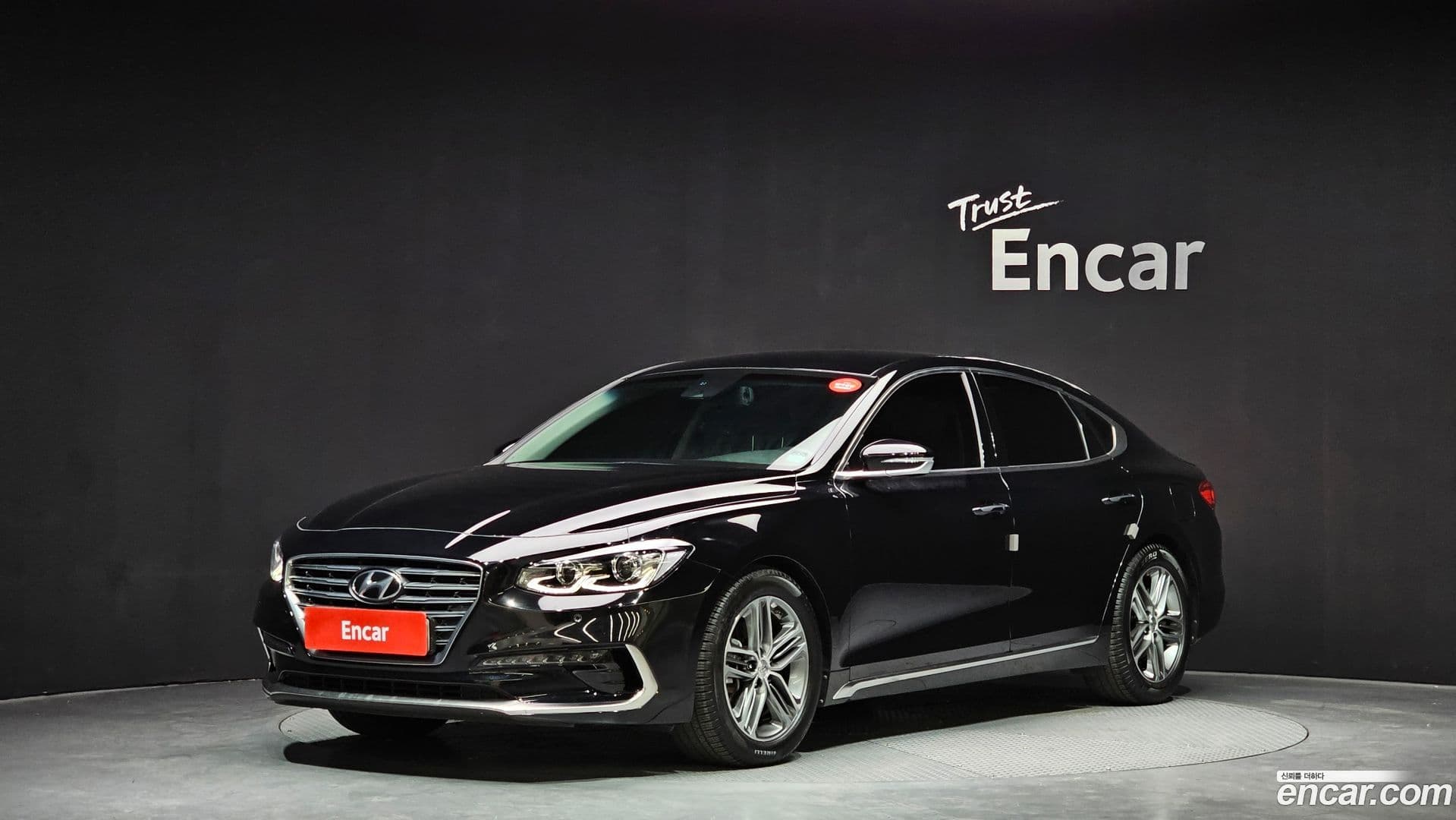 Main__Slider__Photo:Grandeur Hyundai 2016.11-0