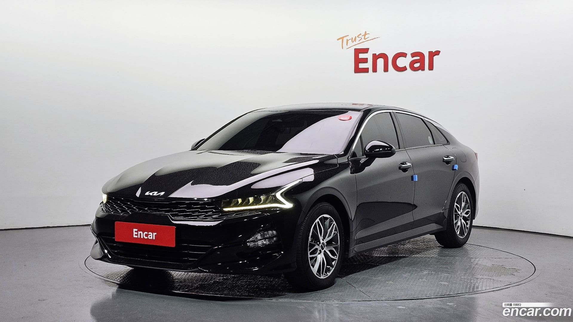 Main__Slider__Photo:K5 Kia 2021.11-0