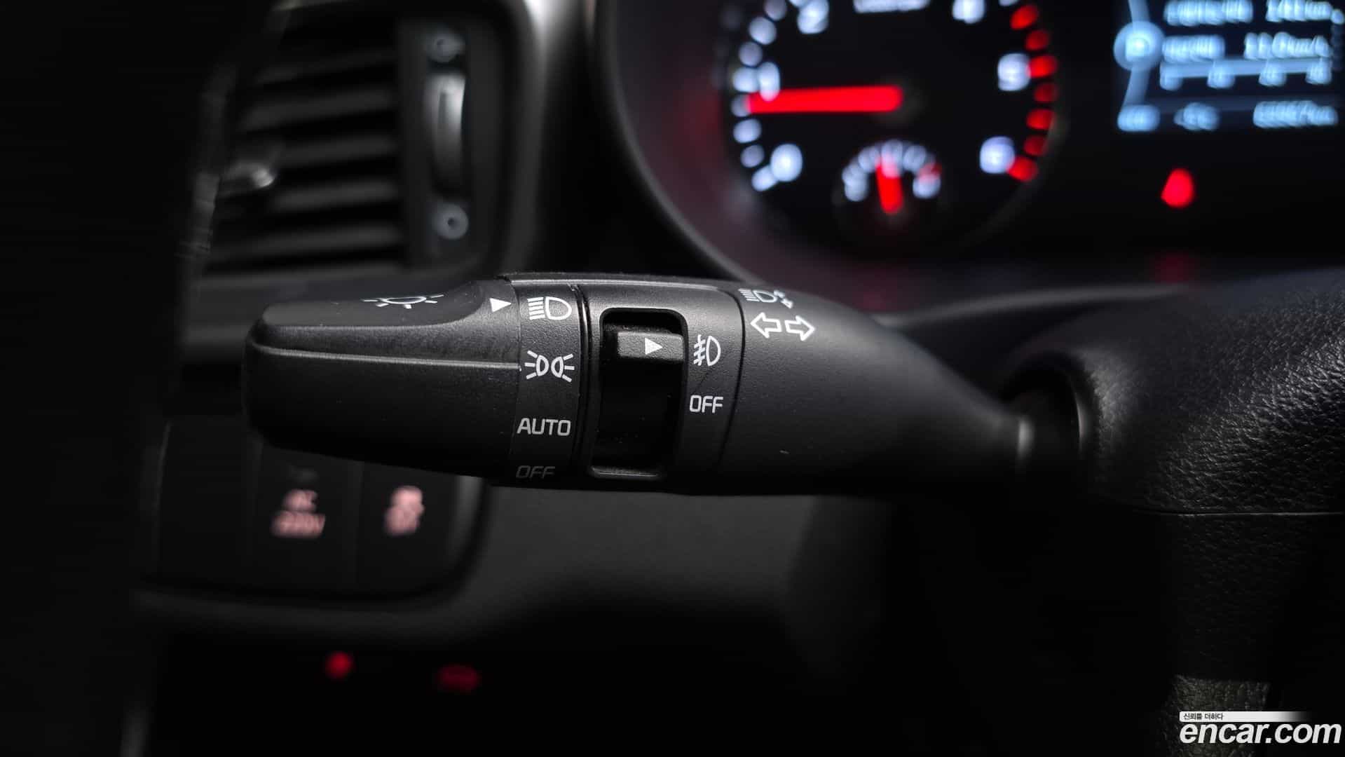 Sorento Kia 2016.0-OPTION-021