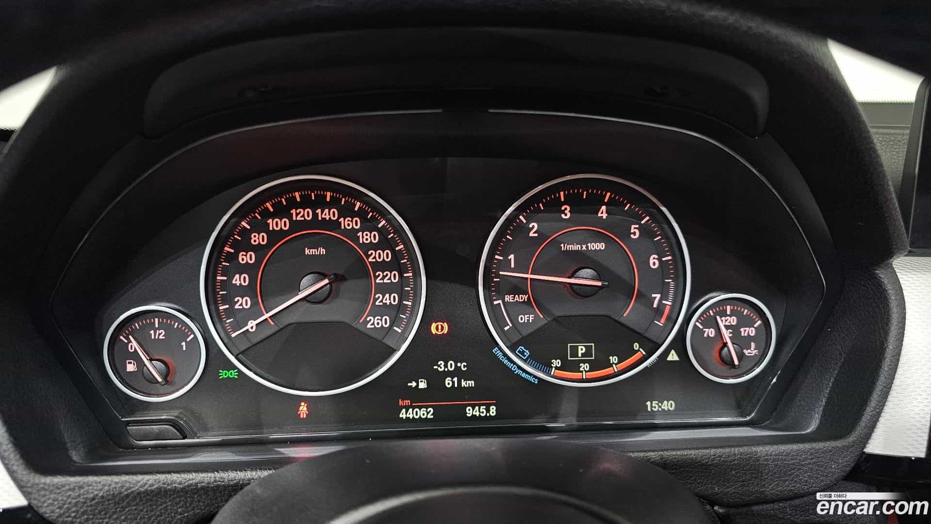3-Series BMW 2017.8-INNER-008