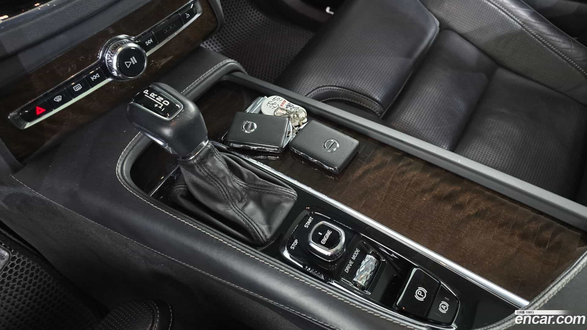 XC90 Volvo 2016.7-INNER-009