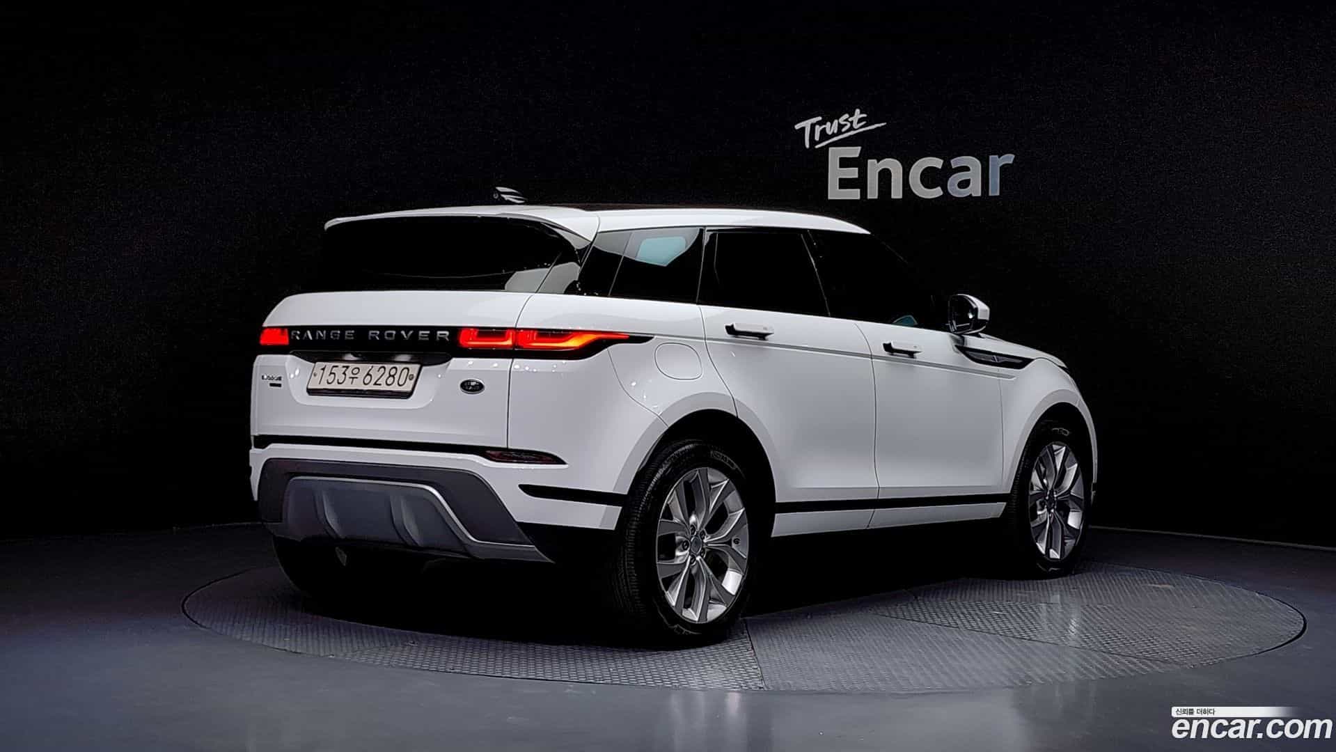 Range Rover Evoque Land Rover 2020.1-OUTER-002