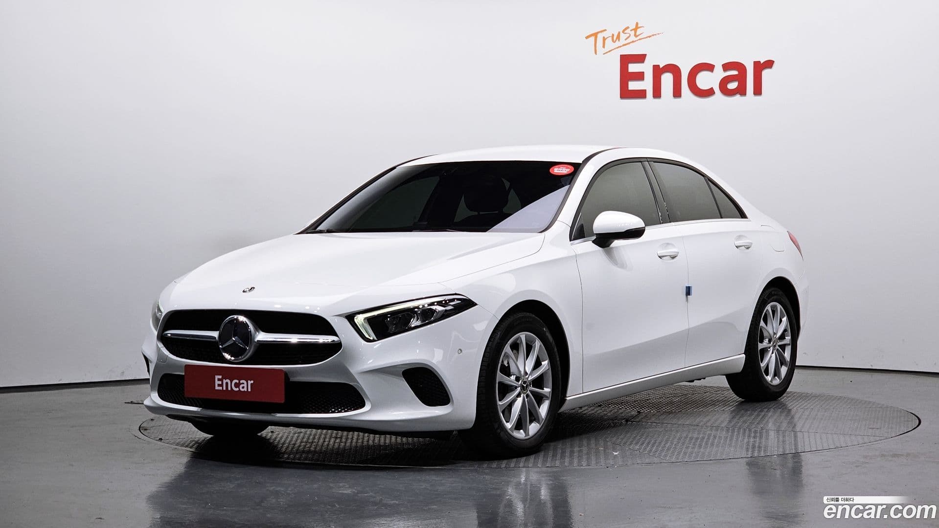 Main__Slider__Photo:A-Class Mercedes-Benz 2020.1-0