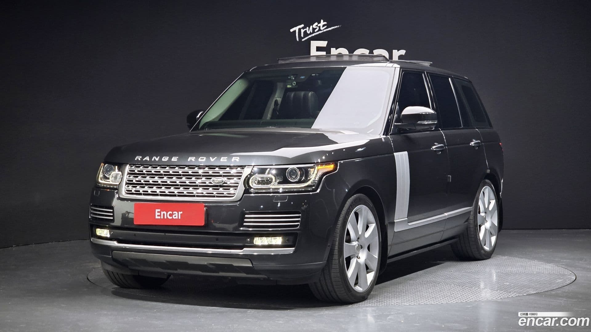 Main__Slider__Photo:Range Rover Land Rover 2015.1-0
