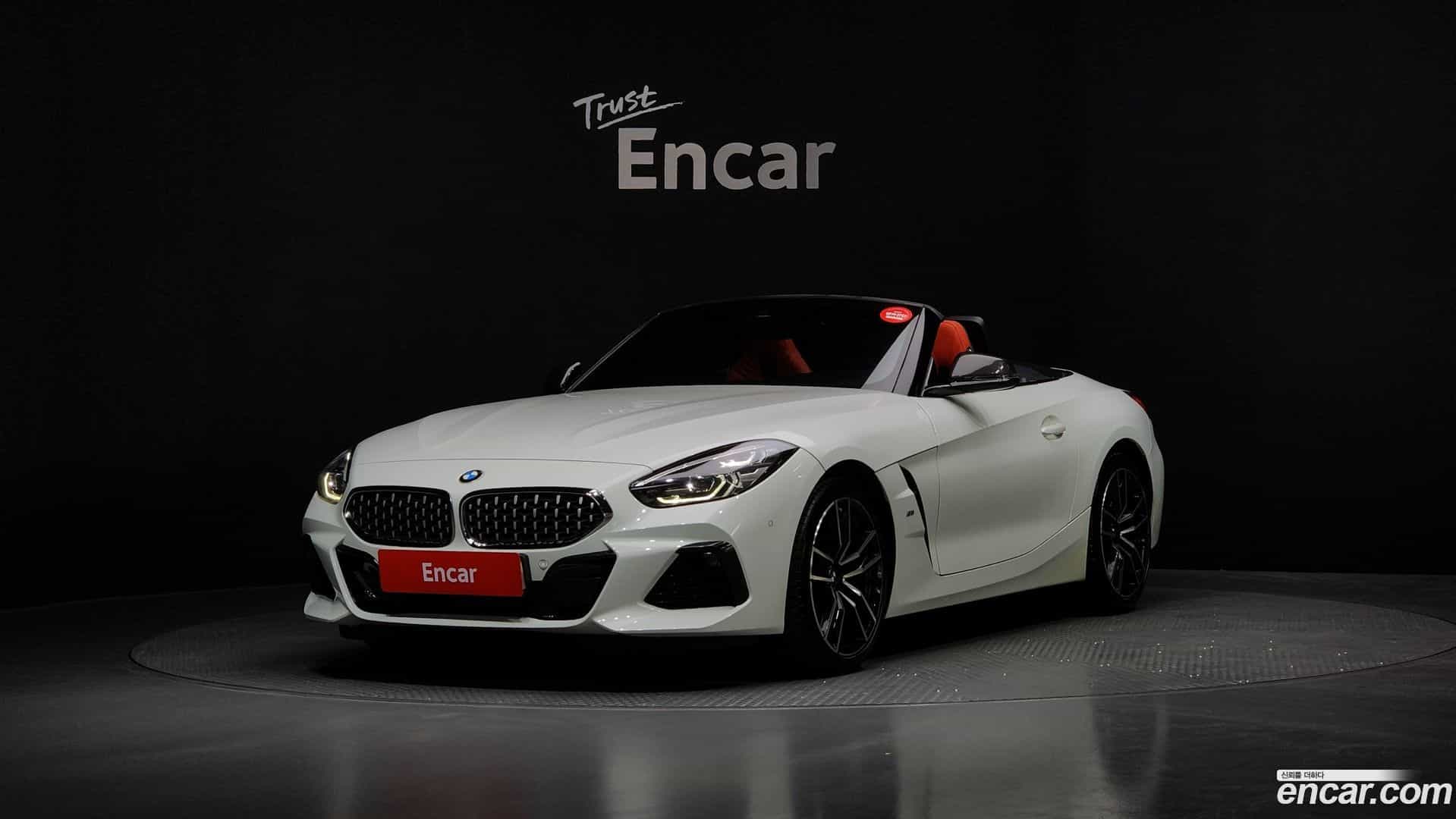 Z4 BMW 2019.4-OUTER-001