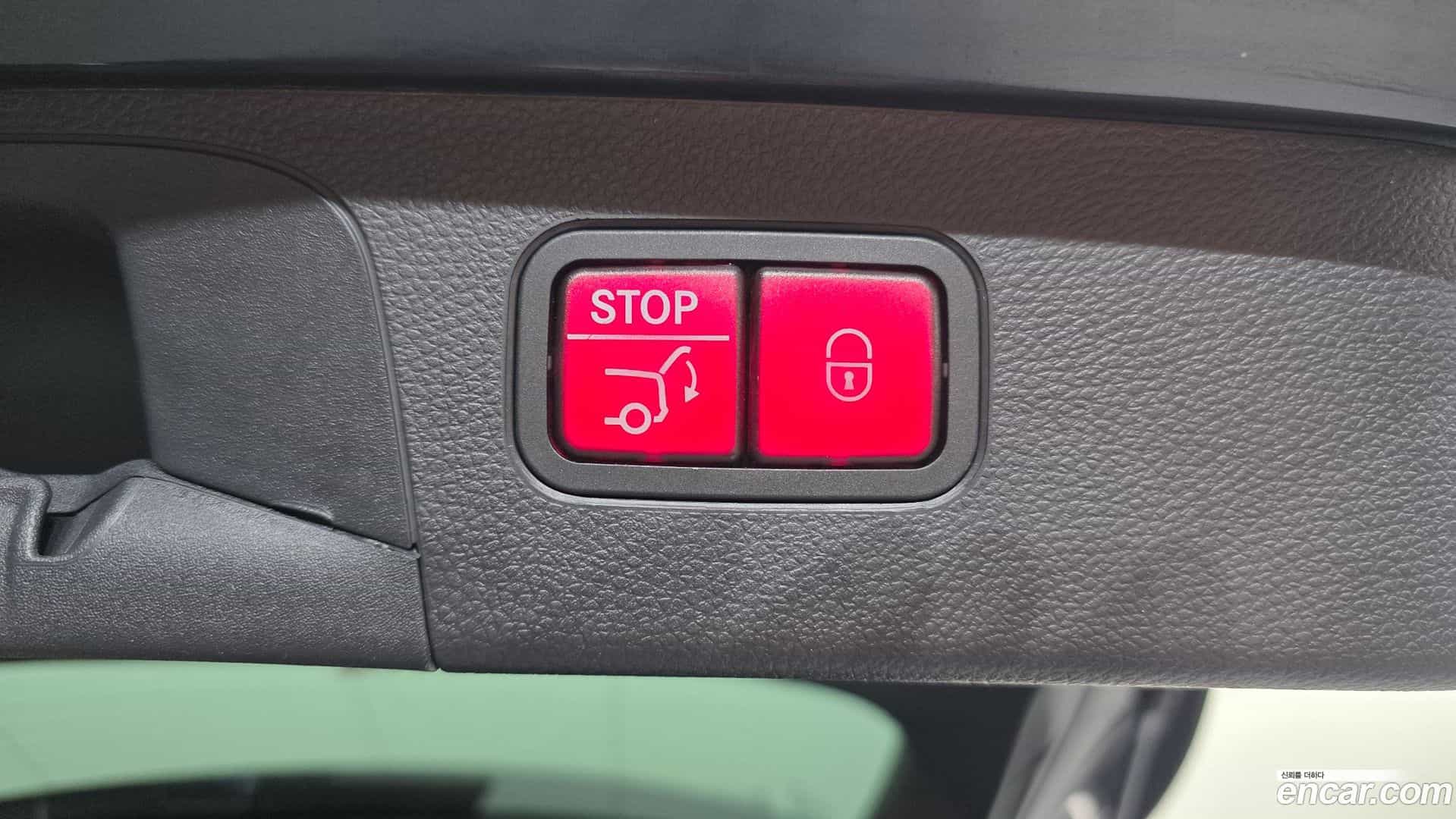 GLC-Class Mercedes-Benz 2021.9-OPTION-024
