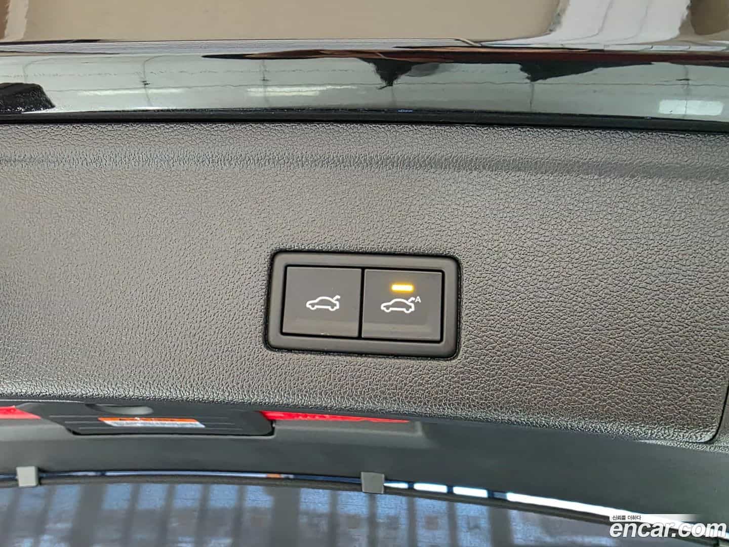 Touareg Volkswagen 2025.11-OPTION-018
