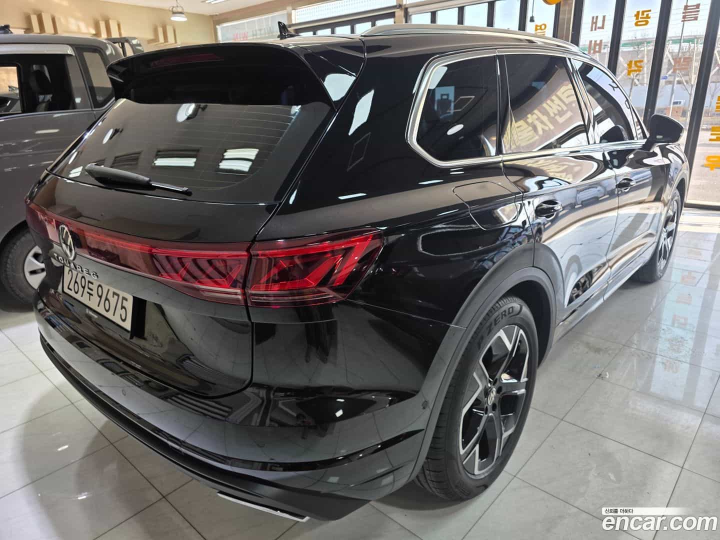 Touareg Volkswagen 2025.11-OPTION-020