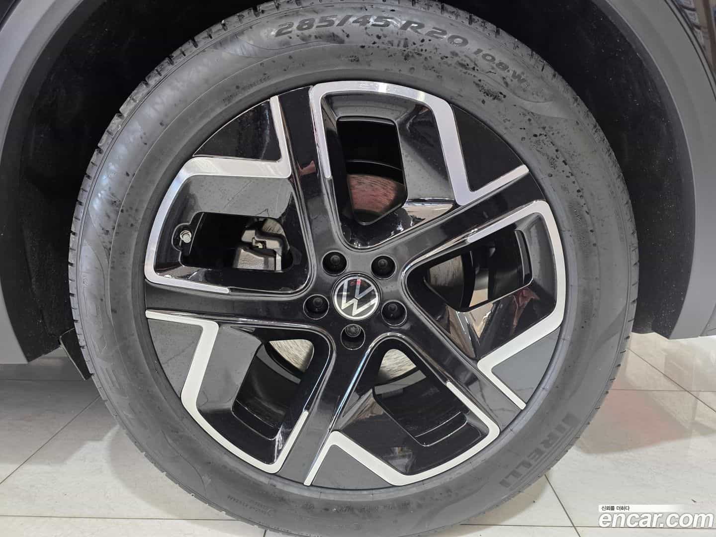 Touareg Volkswagen 2025.11-OPTION-022