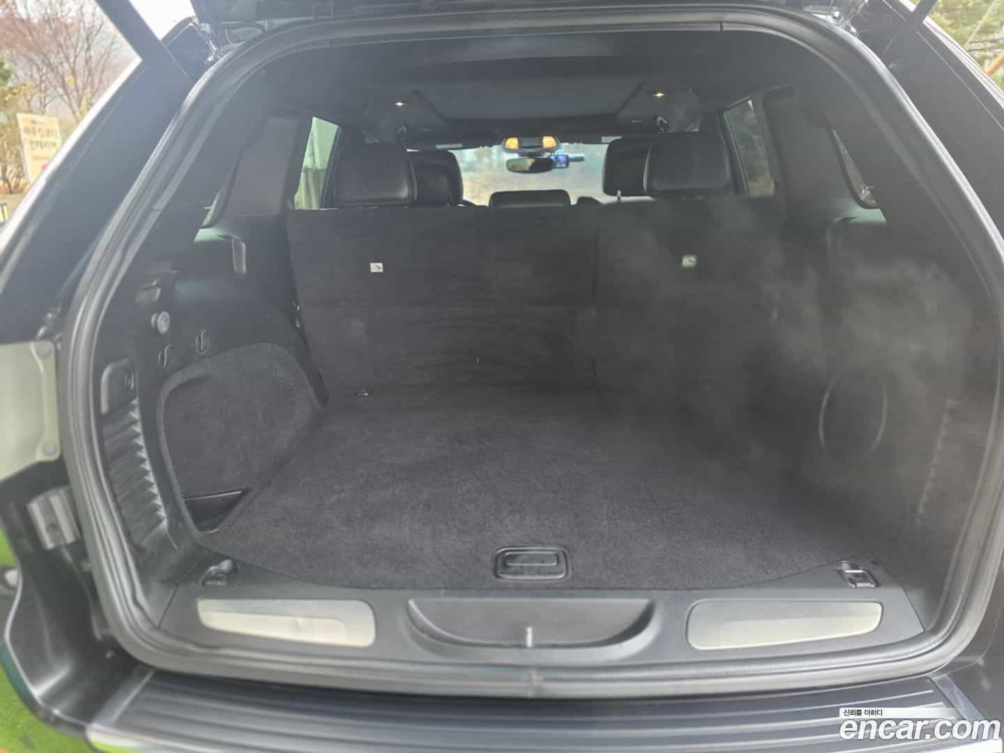 Cherokee Jeep 2018.6-INNER-007